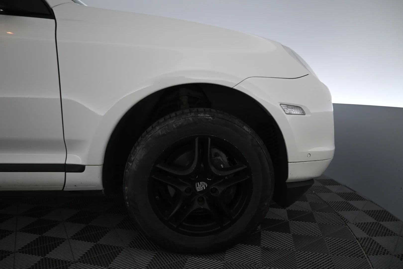 Car Image - 6NiMxssdPPmN12n4Pcmq5S