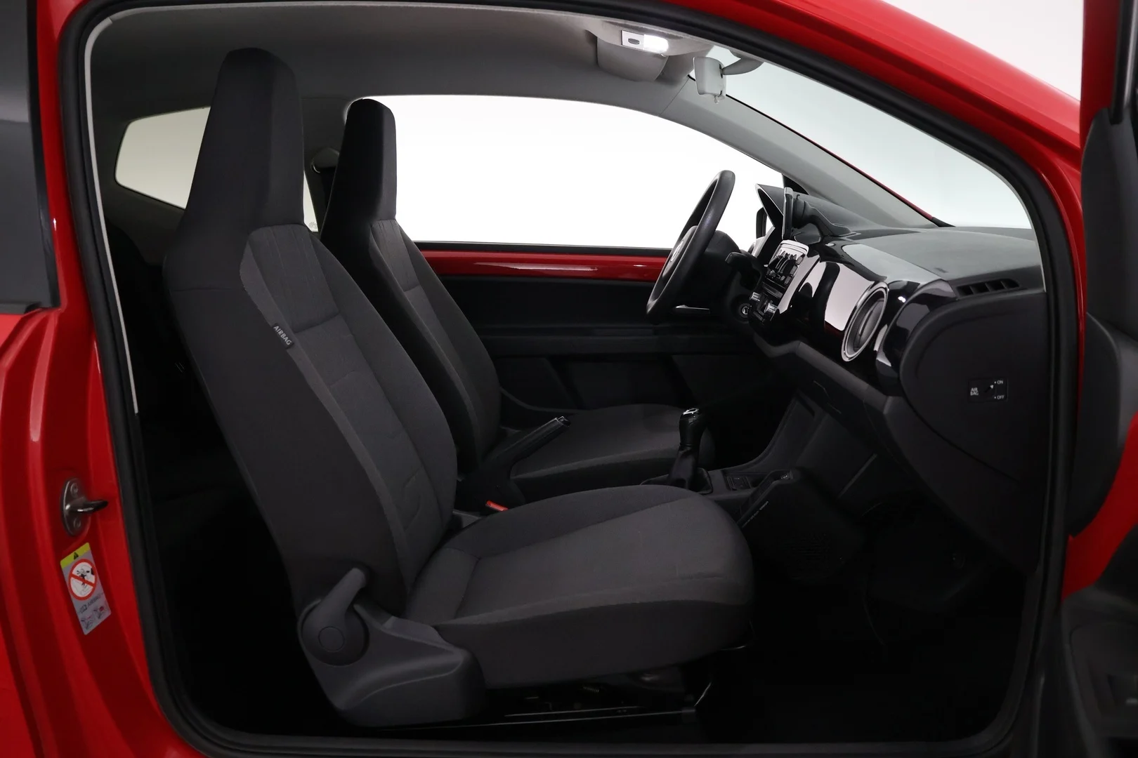 Car Image - 1Qh2fWExLUd1UYqW3bMc6x