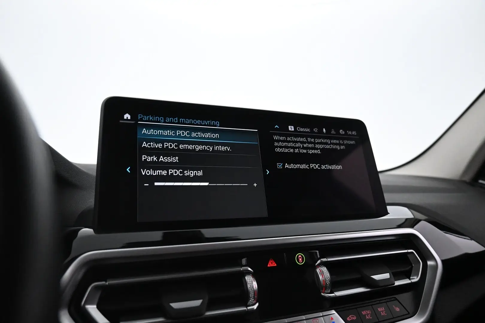 Car Image - 2LRrHMYCHQPuyW3PVj8lou
