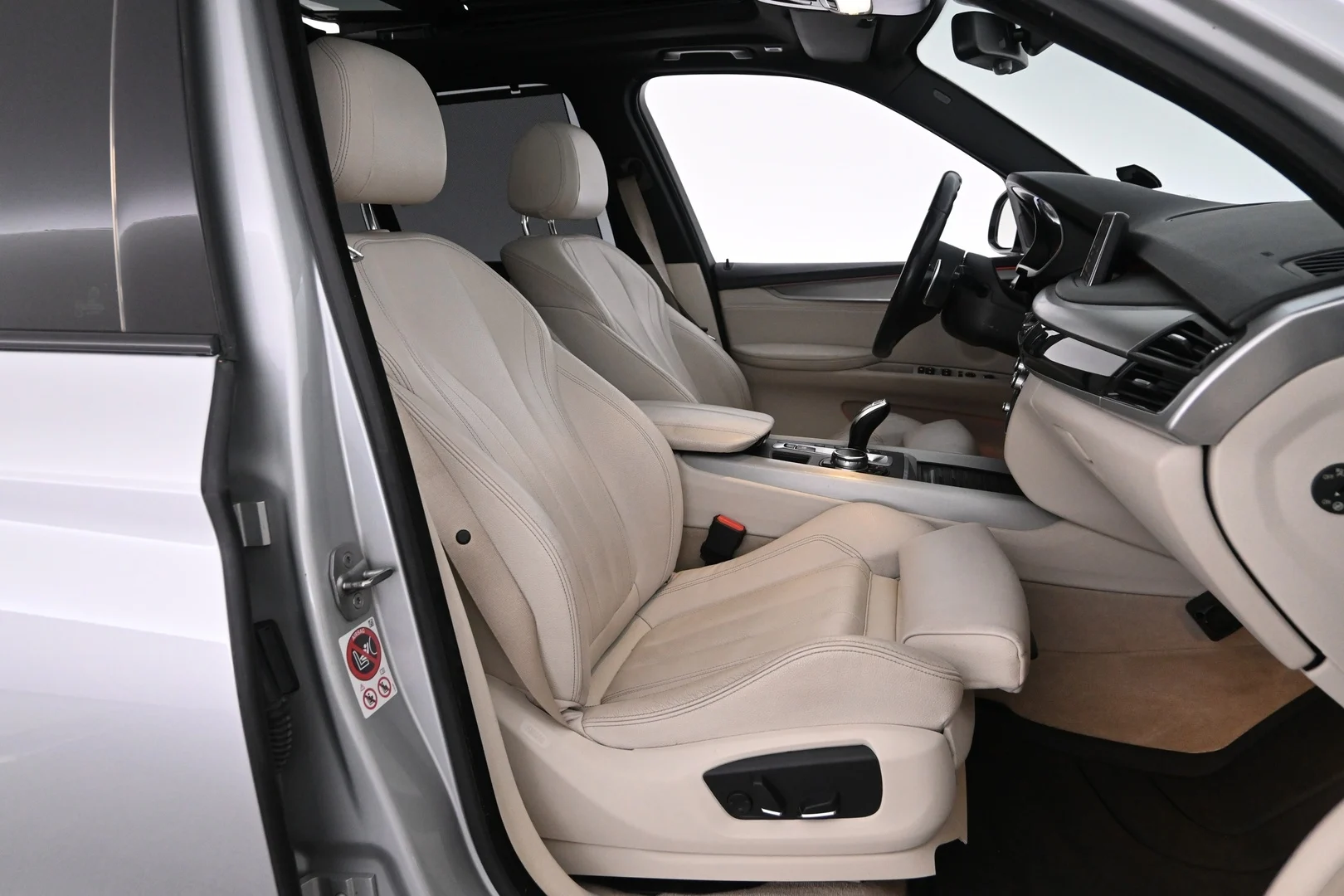 Car Image - 4cuB1QG3fuAqQtSdodooB0