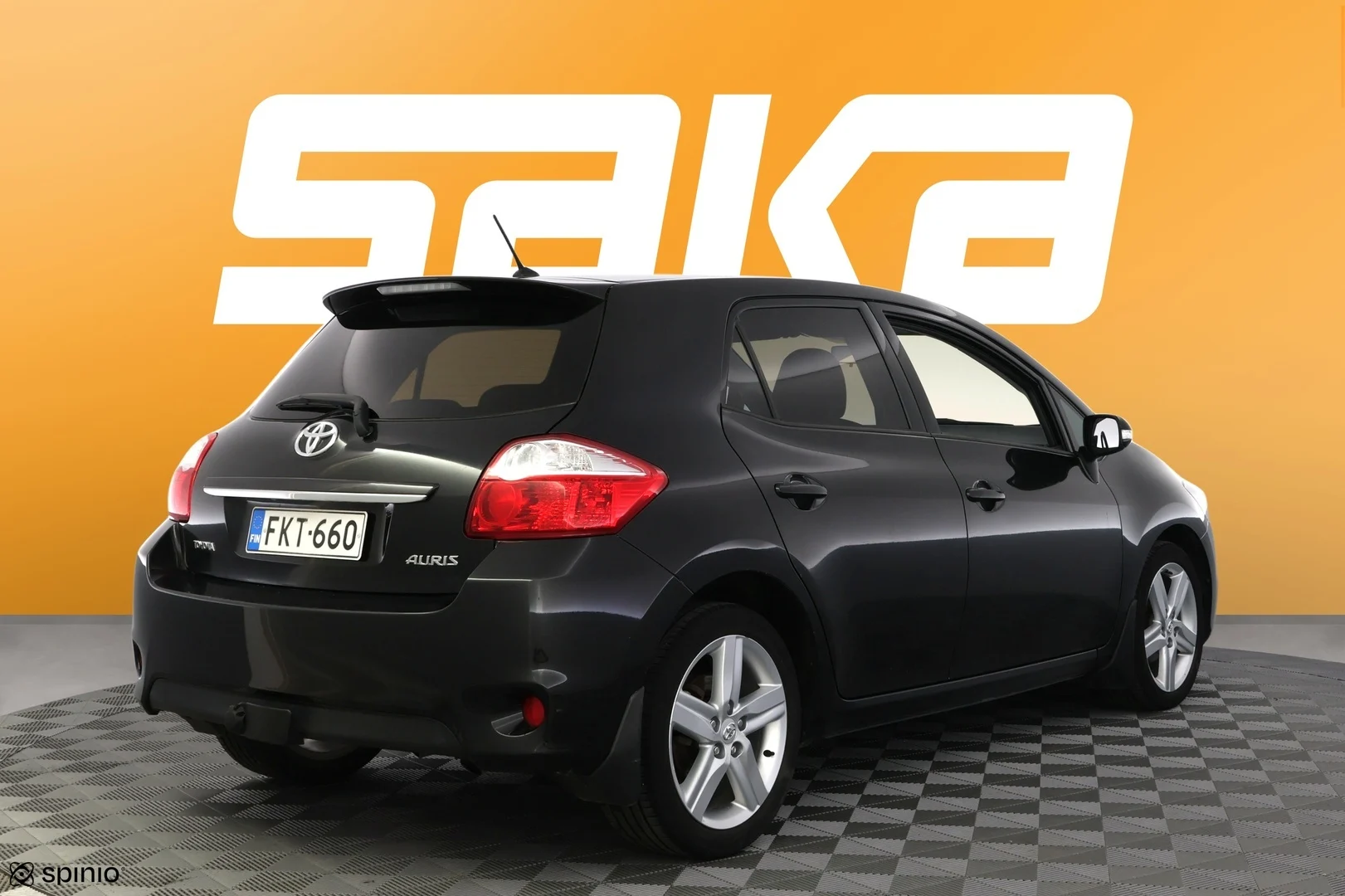 Car Image - 2cW7Rea1AvNziRmDOVpfFi