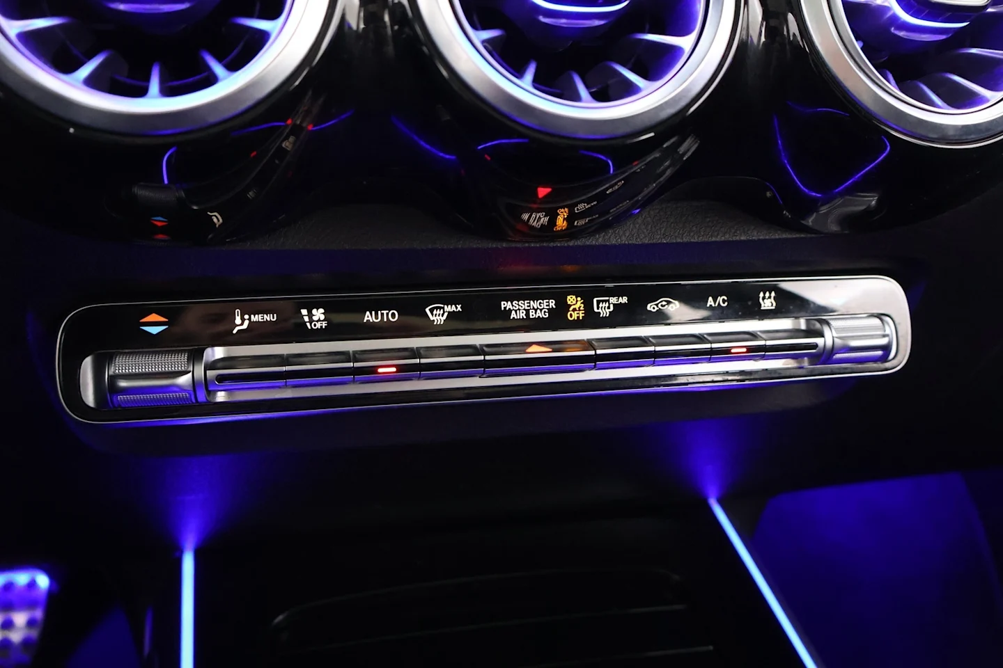 Car Image - 3HmOnuPqajLOCnADTCRnBJ