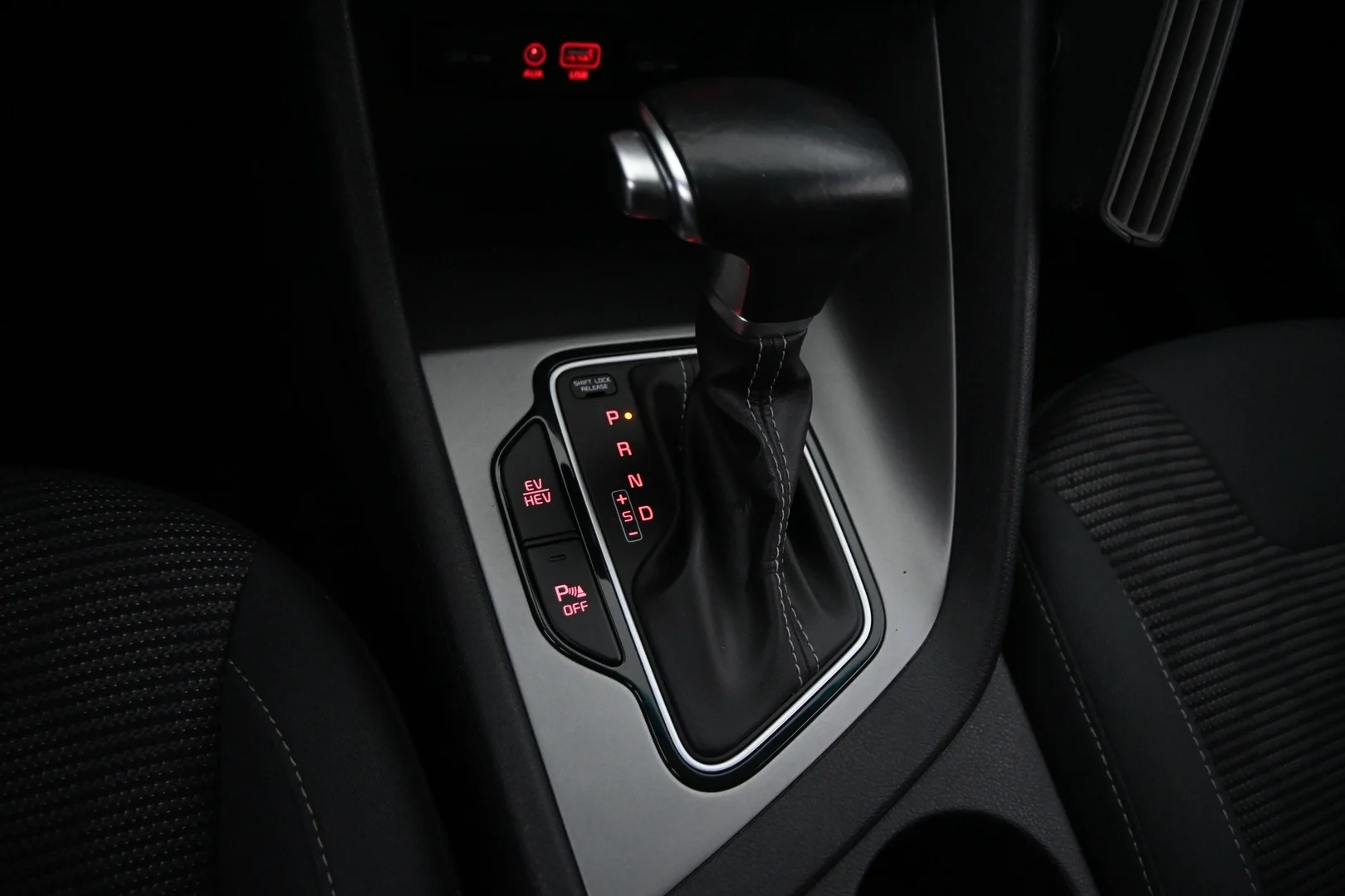 Car Image - 6mbjOIHZ6ZAXGKLYohfm8w