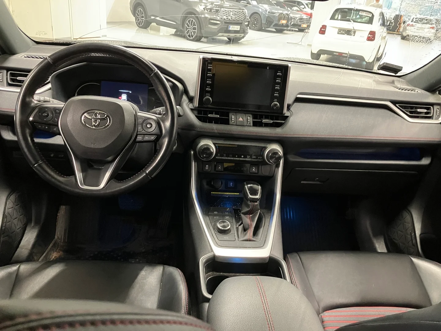Car Image - 5yrN0OlZ7JYbD3mSXwhTbI