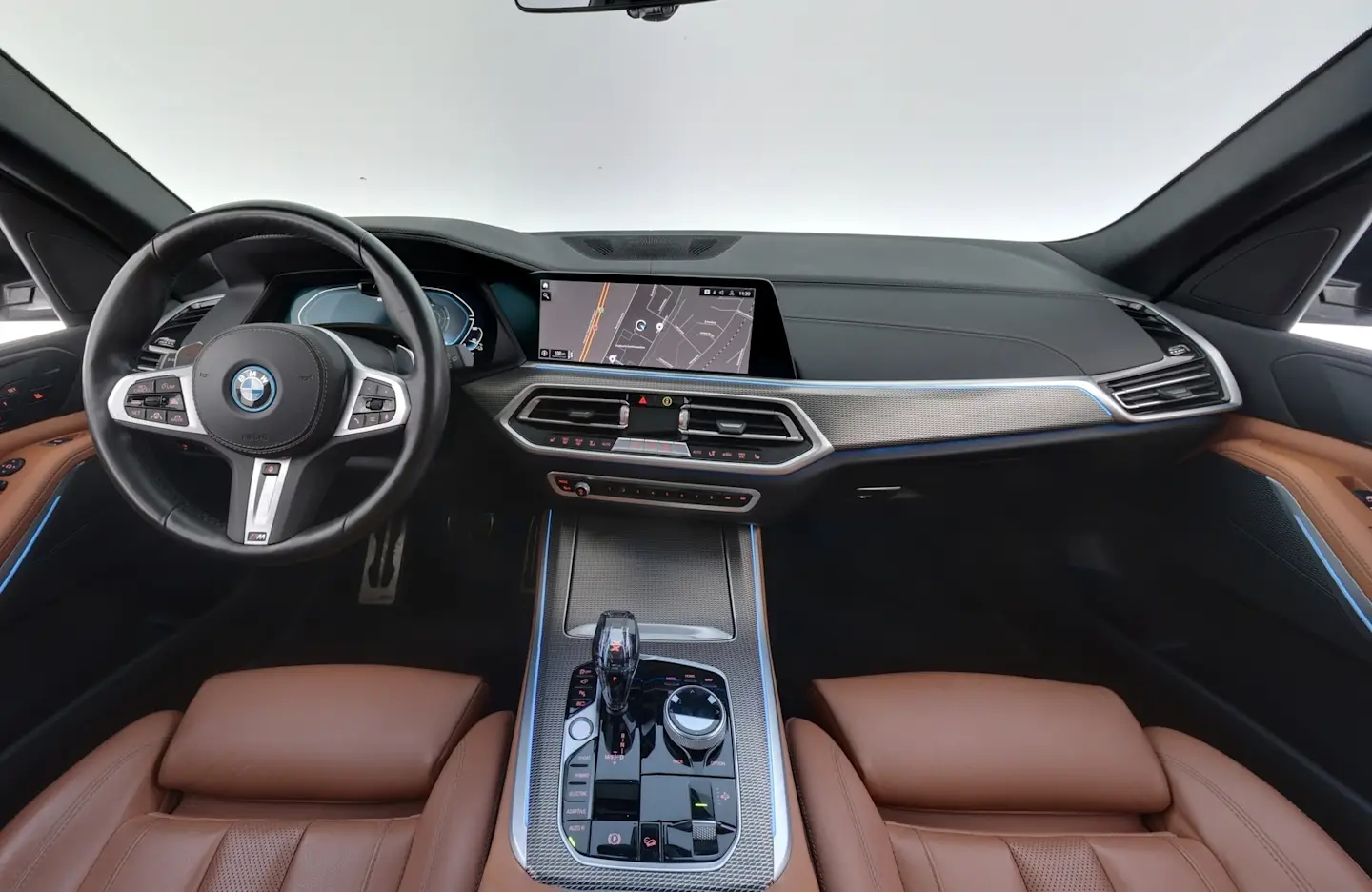 Car Image - 1YtSxRybyeRbrRFbOOCYmN
