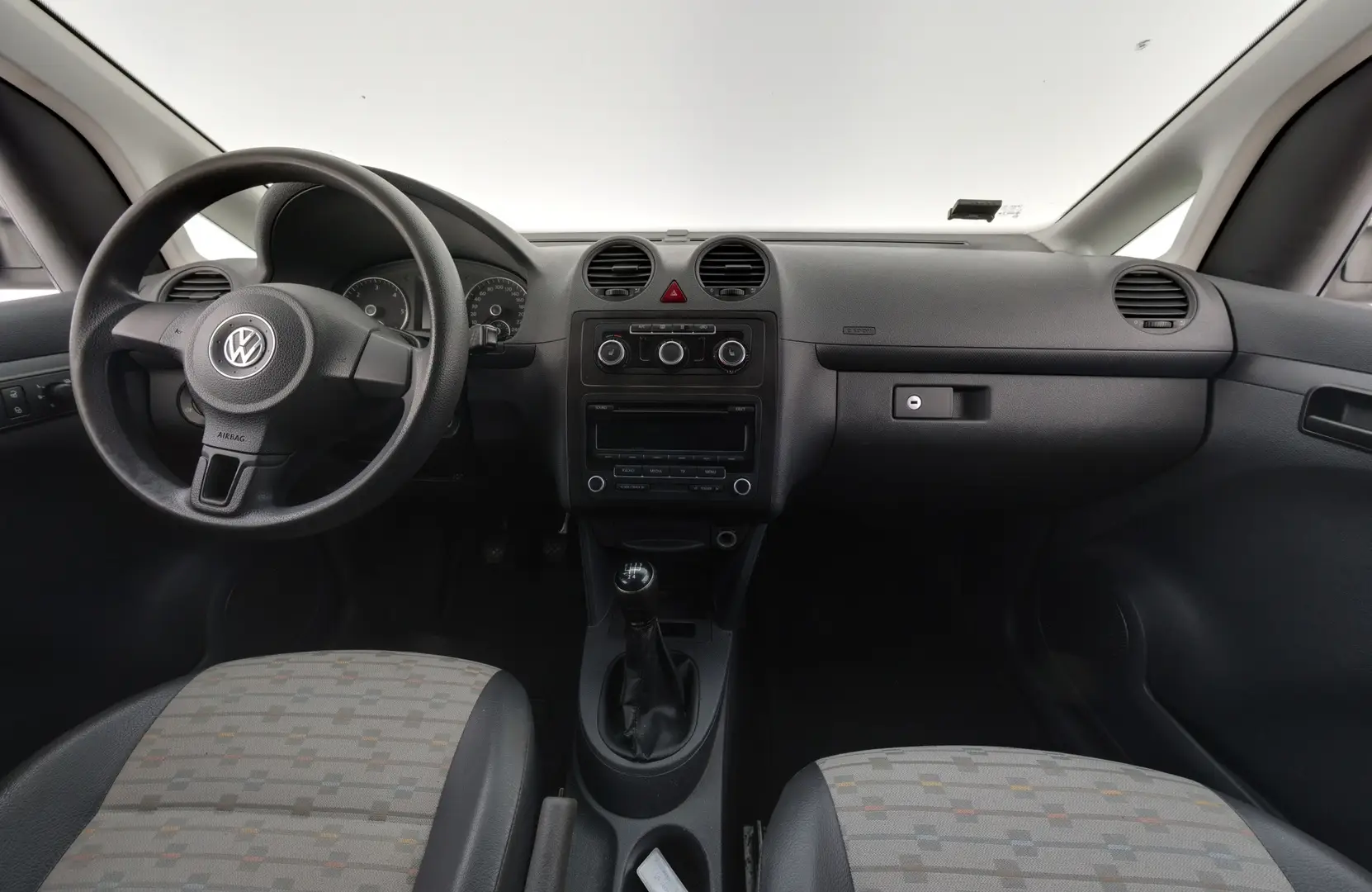 Car Image - 6HHNqcEFU0ZE8crOommRCv