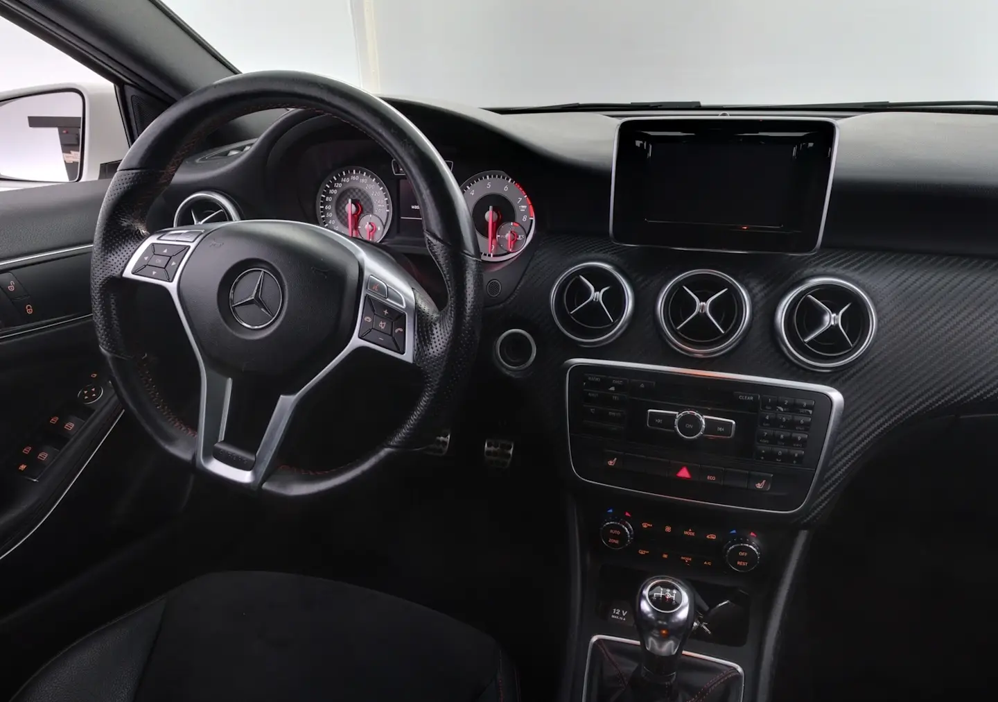 Car Image - 5mWBwxLvBokE5qA2UmRNis