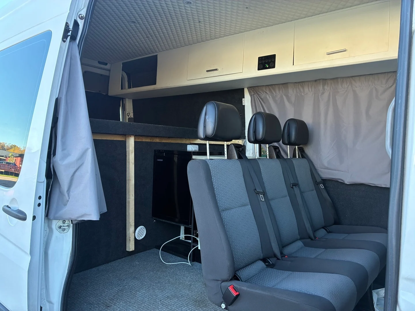 Car Image - 3QtaXtrRd1uXwTzH8Yd36F