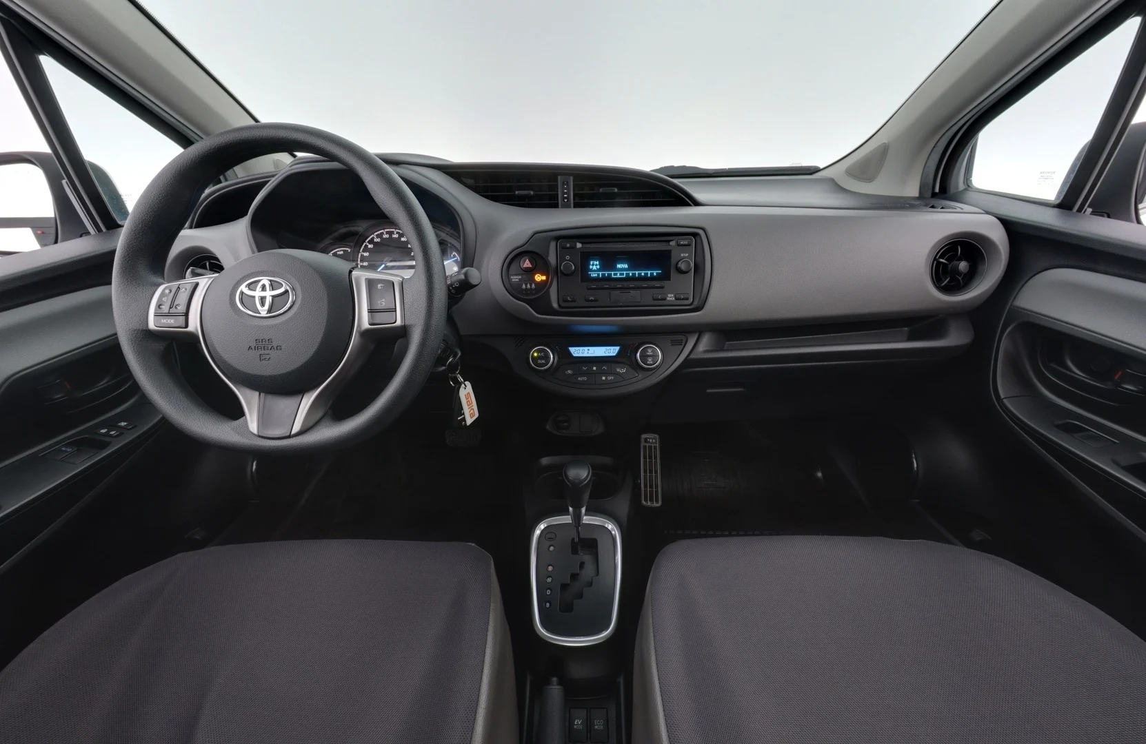 Car Image - 2N0WKhQLqdgwEWc5xE3AK6