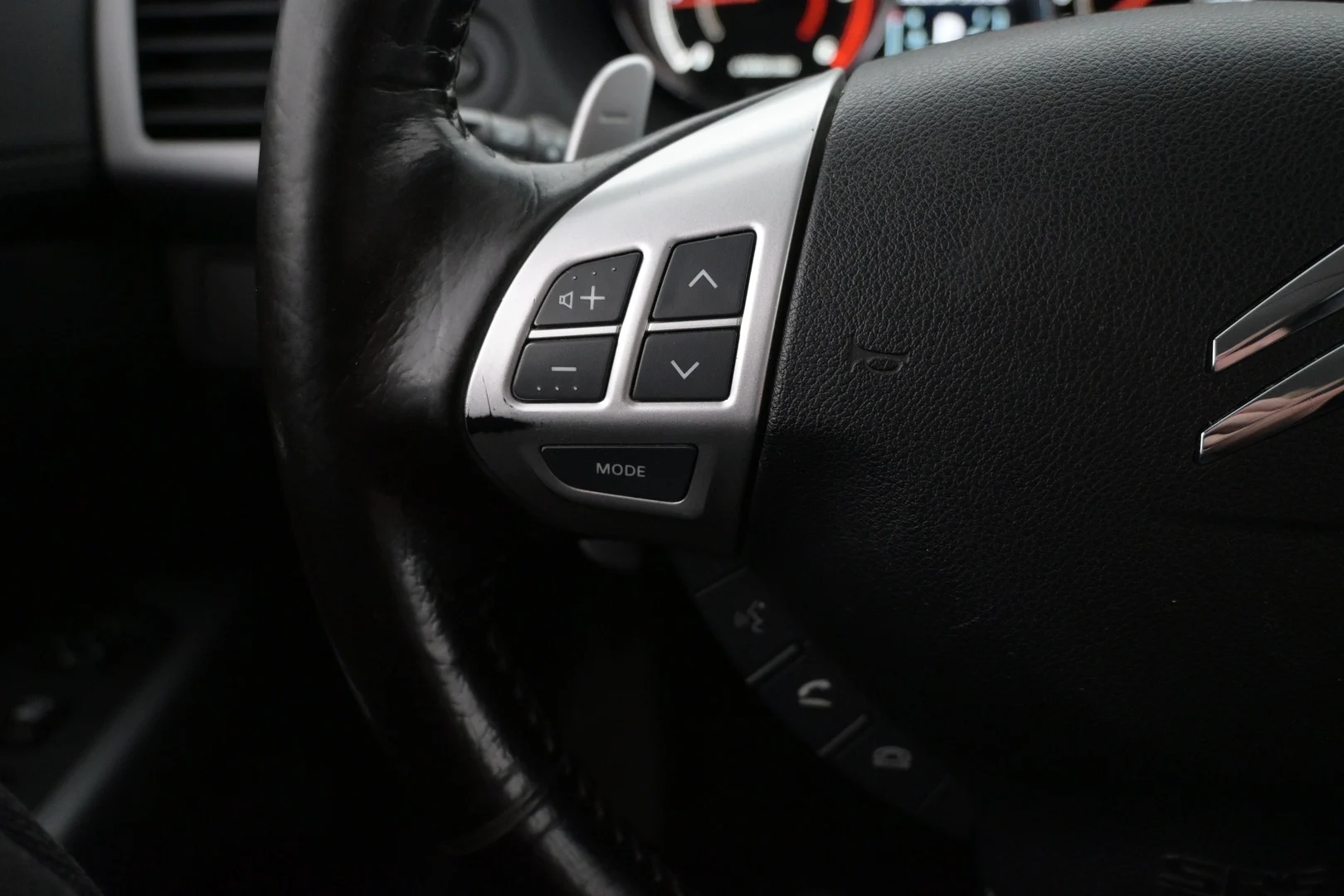 Car Image - 2zYcg4q386FJeocHYpbBi9