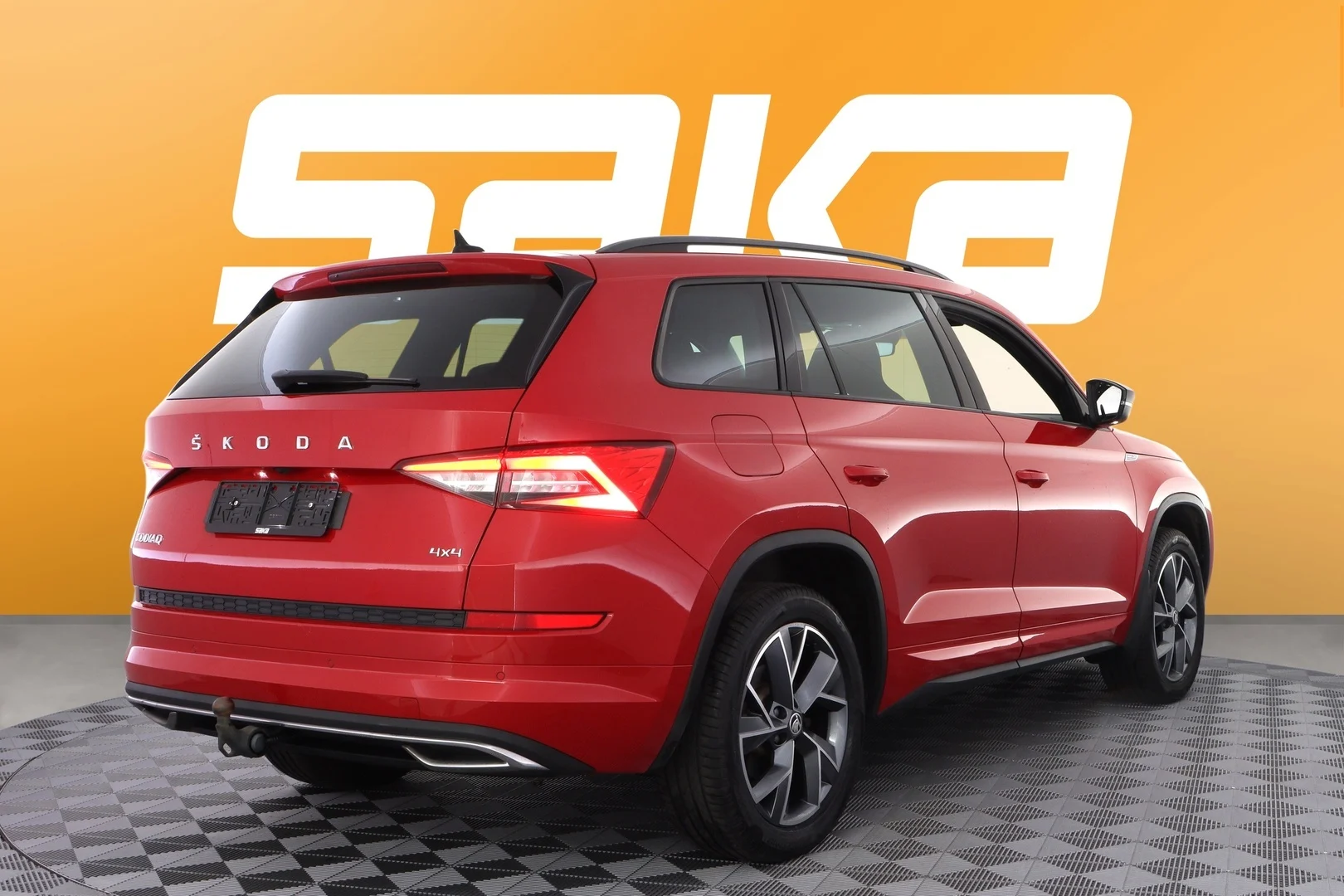 Car Image - 5awWrUO03SXYfw9SkFBndF