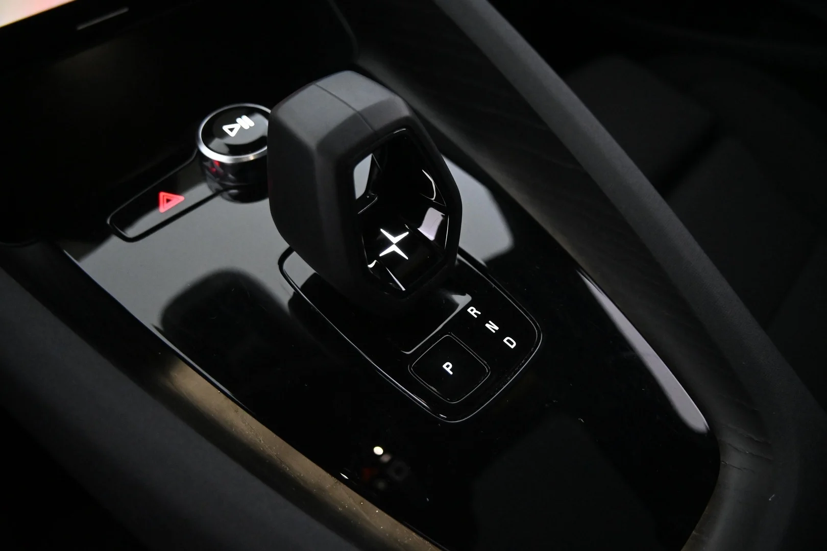 Car Image - 6lTIbd7uotIMDkKoSkeN5X