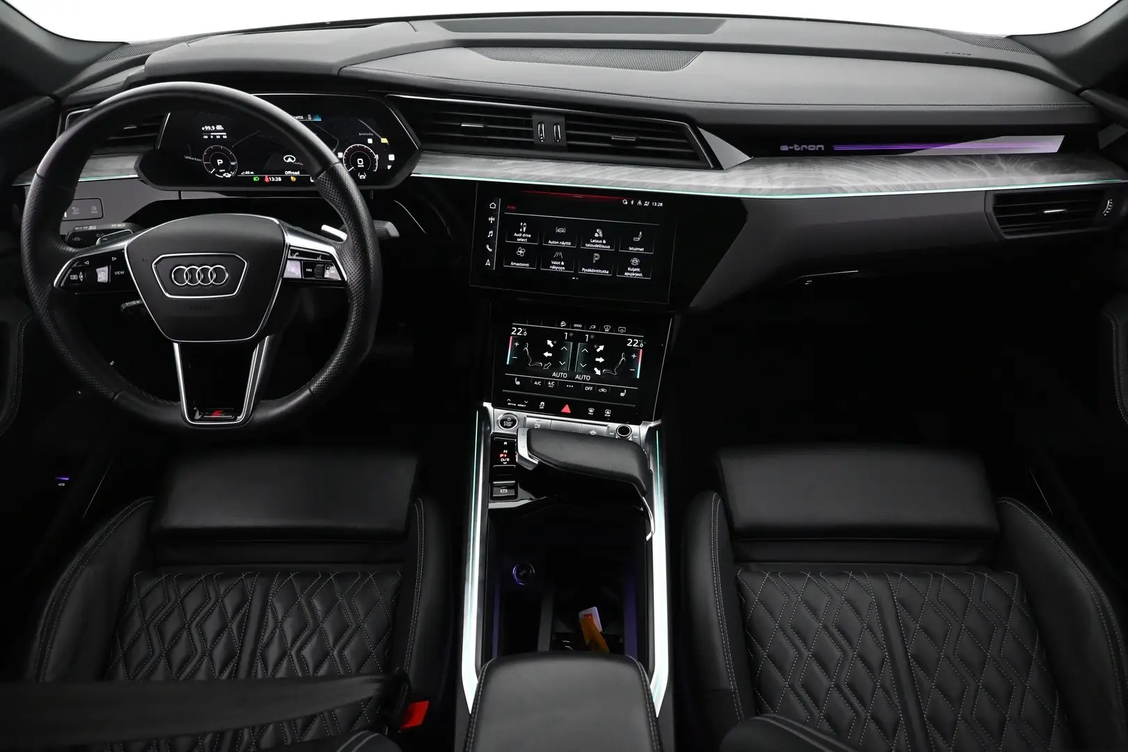 Car Image - 7yfc8LcSsQGGREM6YViXar