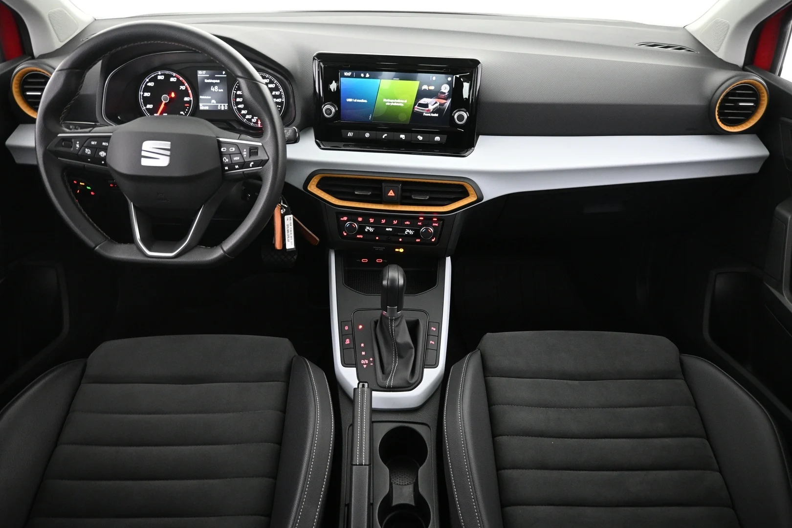 Car Image - YJHhxhOAwgnxXOTw4169y