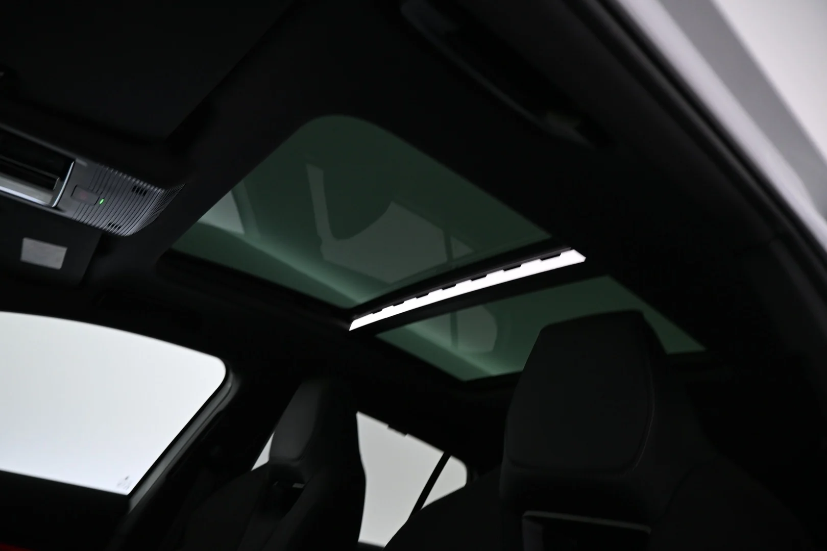 Car Image - 2qJZbD1Es2vzvmbDQU83ob