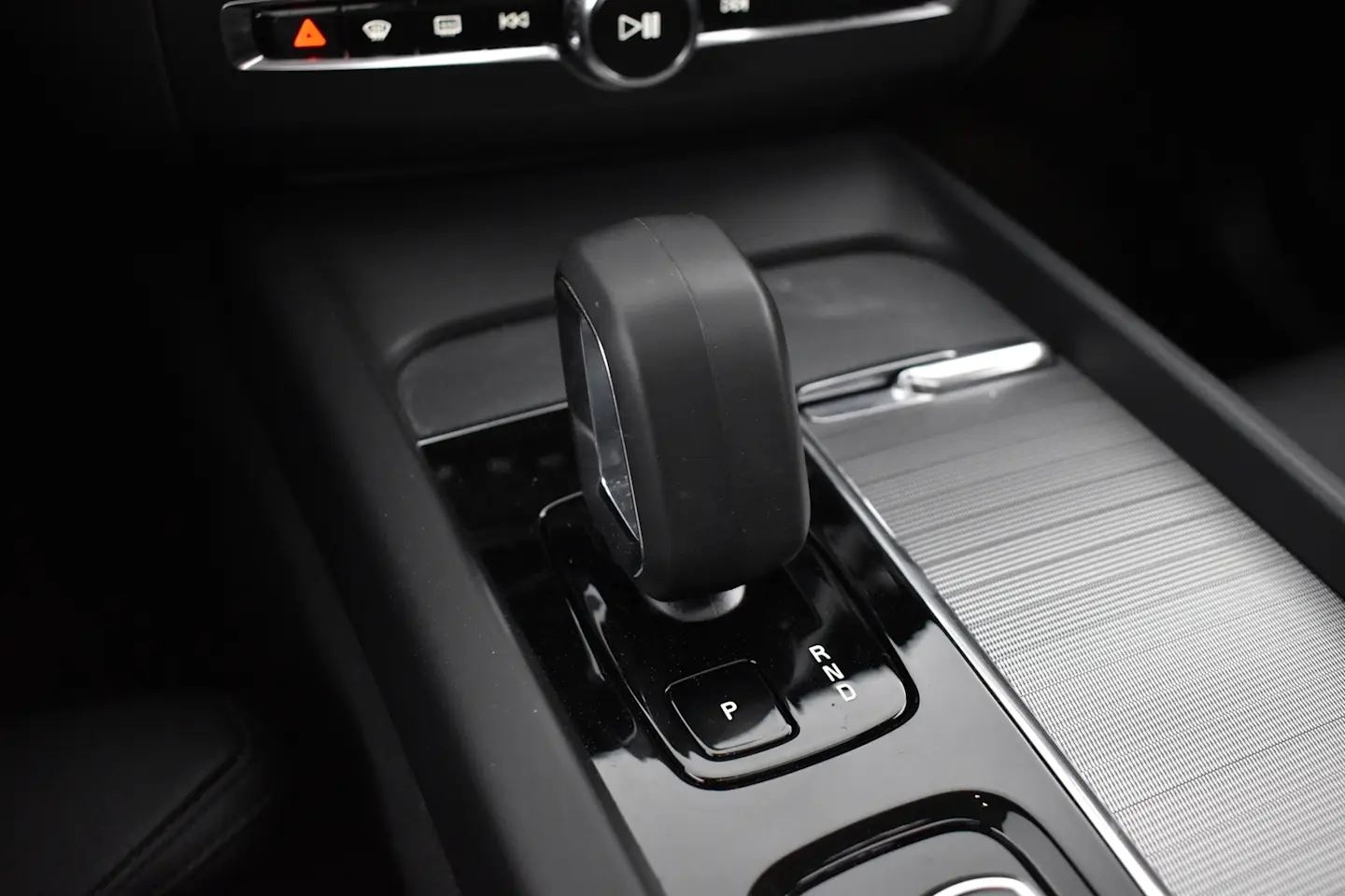Car Image - UkDHRV7B0gWjFV2qsPc2e