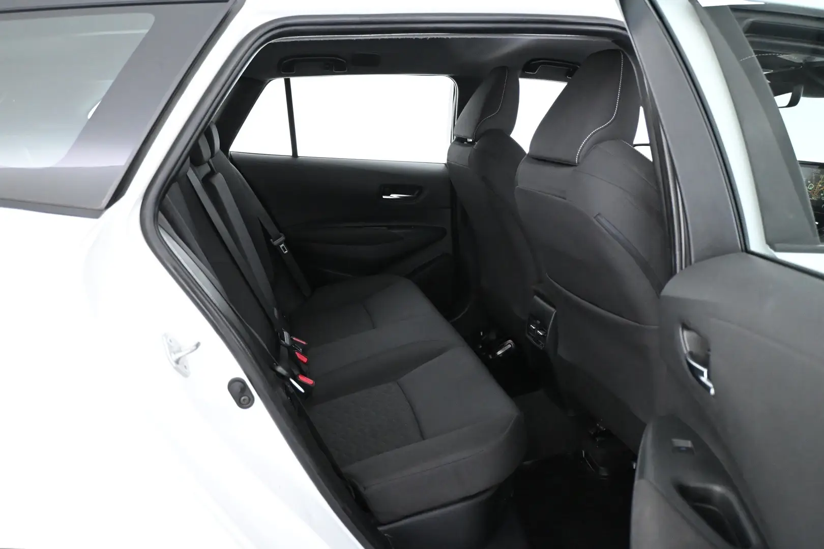 Car Image - 45vzLB2rRl7l9GNBYls6Qu