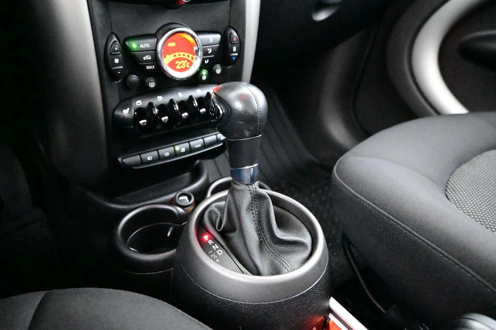Car Image - 3nqTjSEN4tK6D2UYaNmNBM