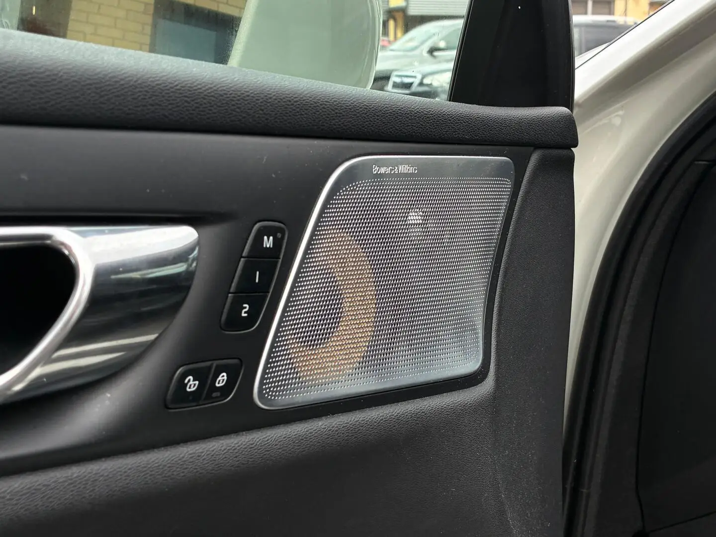 Car Image - 6nxpujXsPvUgXlwsxyfq8B