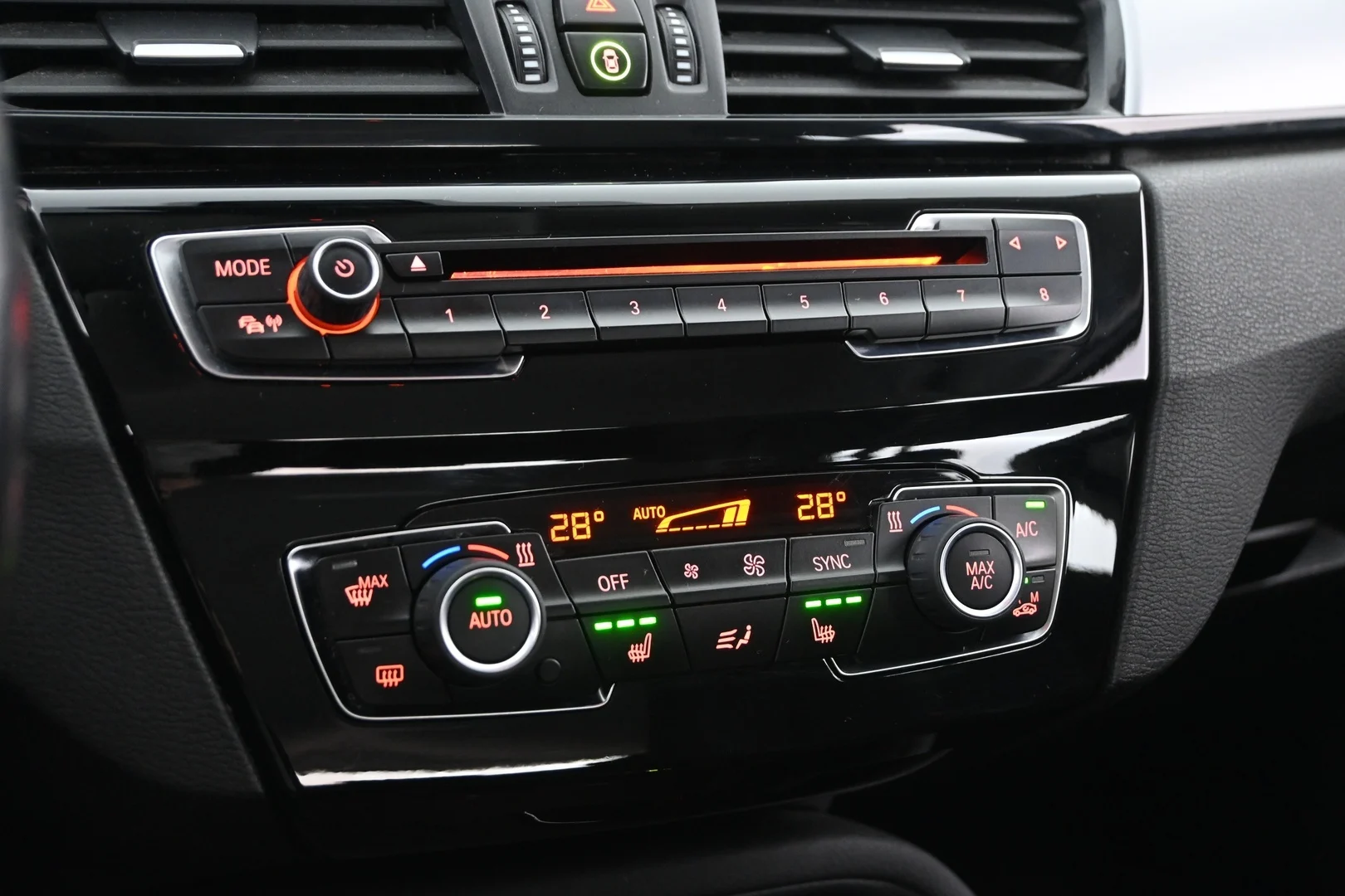 Car Image - 5iiG1ESmVqfA4okjtvQdwT