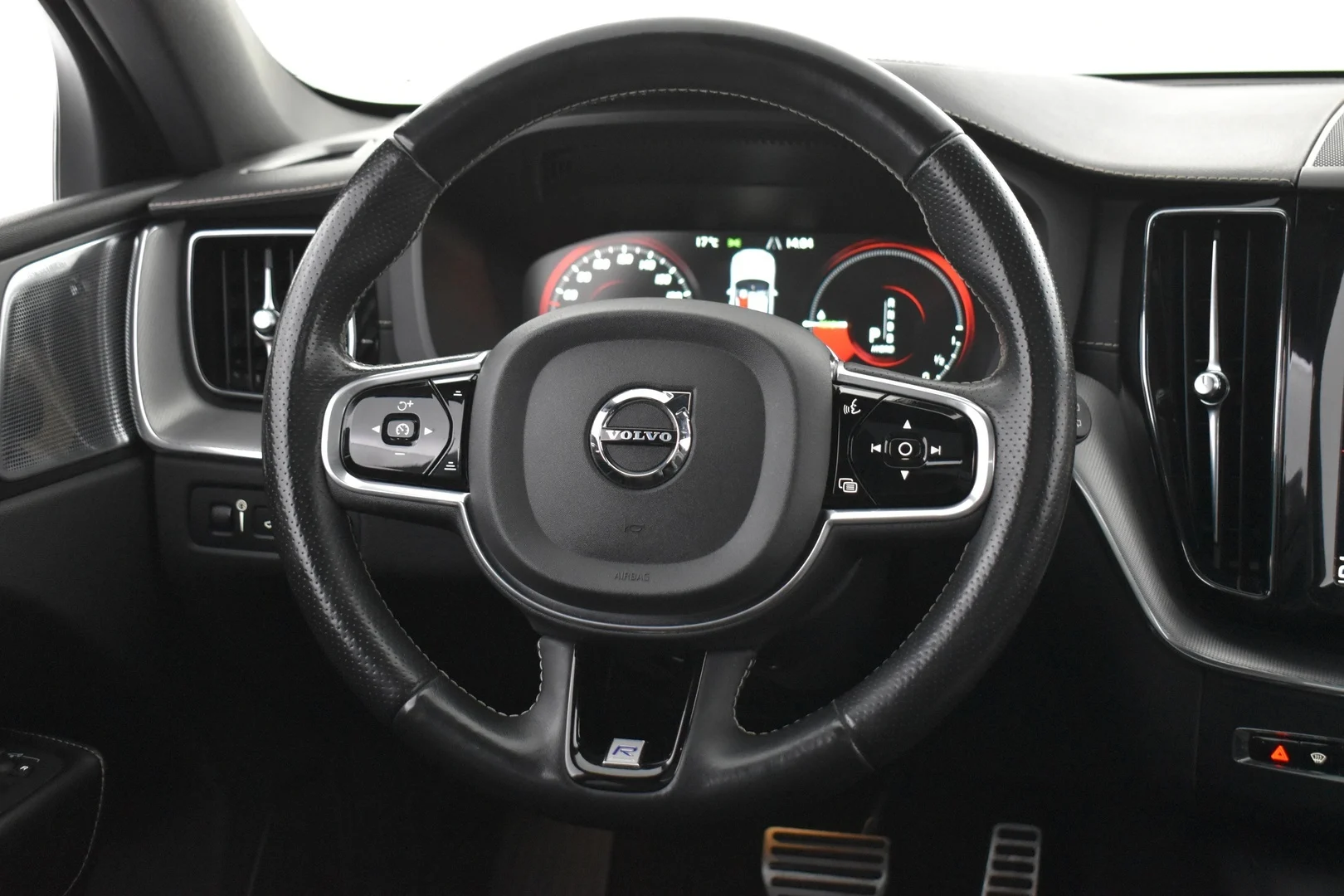 Car Image - 6N4sV2mWF03QMU0D5fXi7a