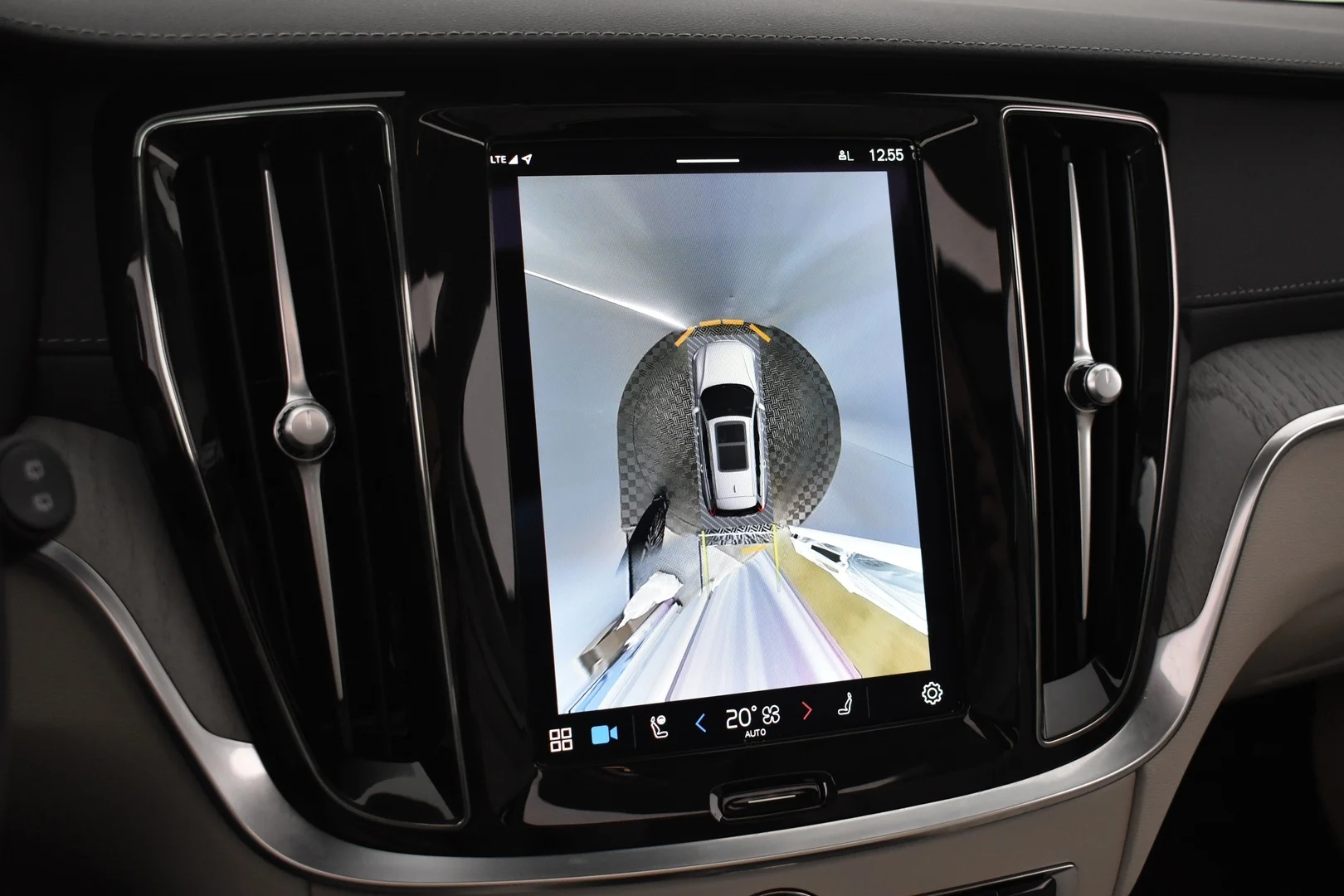 Car Image - 34J4BJ0AotTl6oC31VGAja