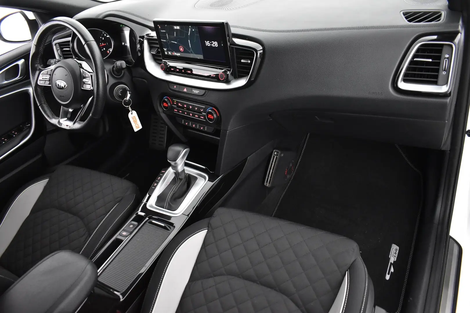 Car Image - 1NjVddsVdvfwiN3dbEWztP