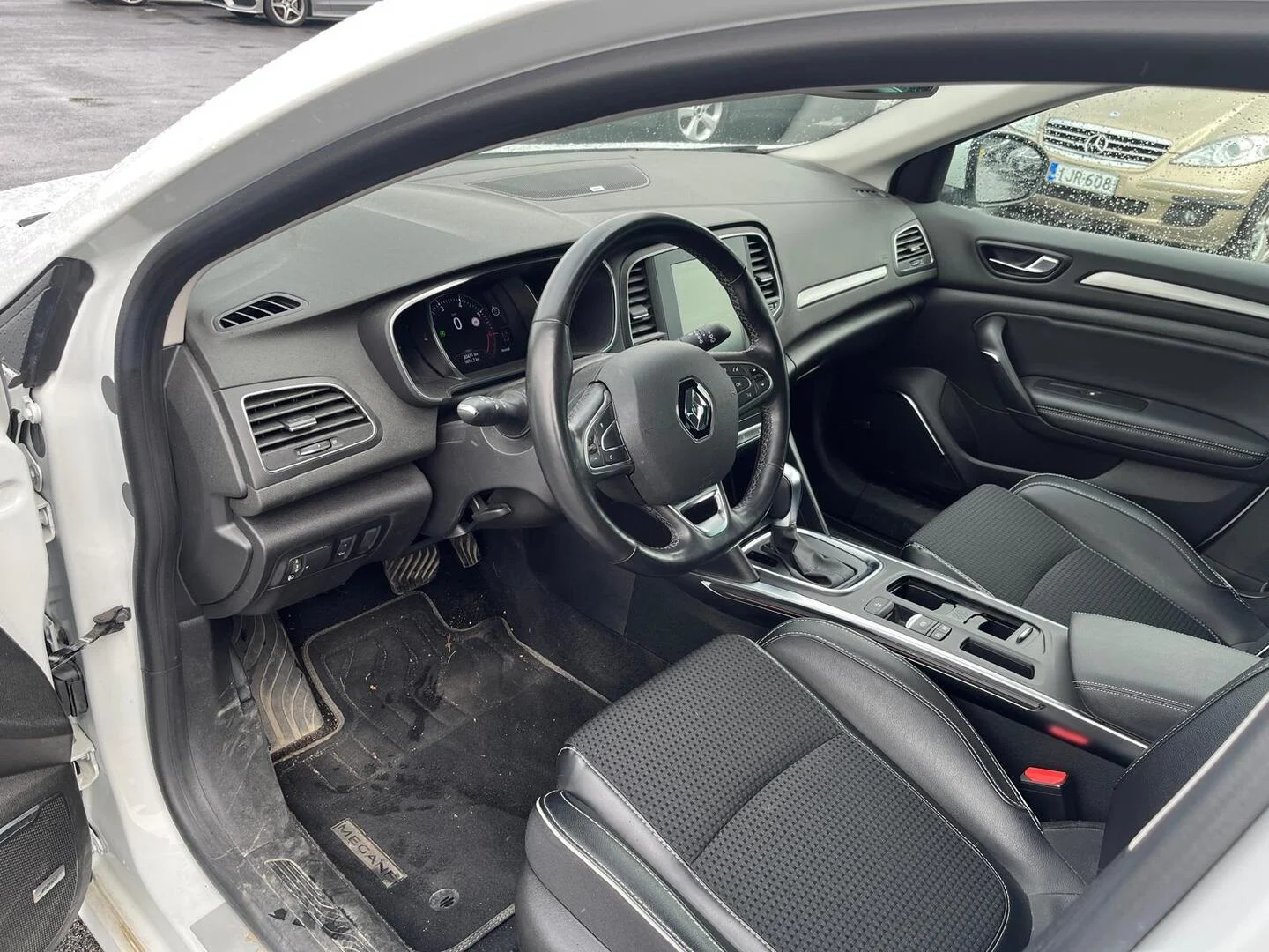 Car Image - p6uH4P0cfe5i5aCQm0Niw