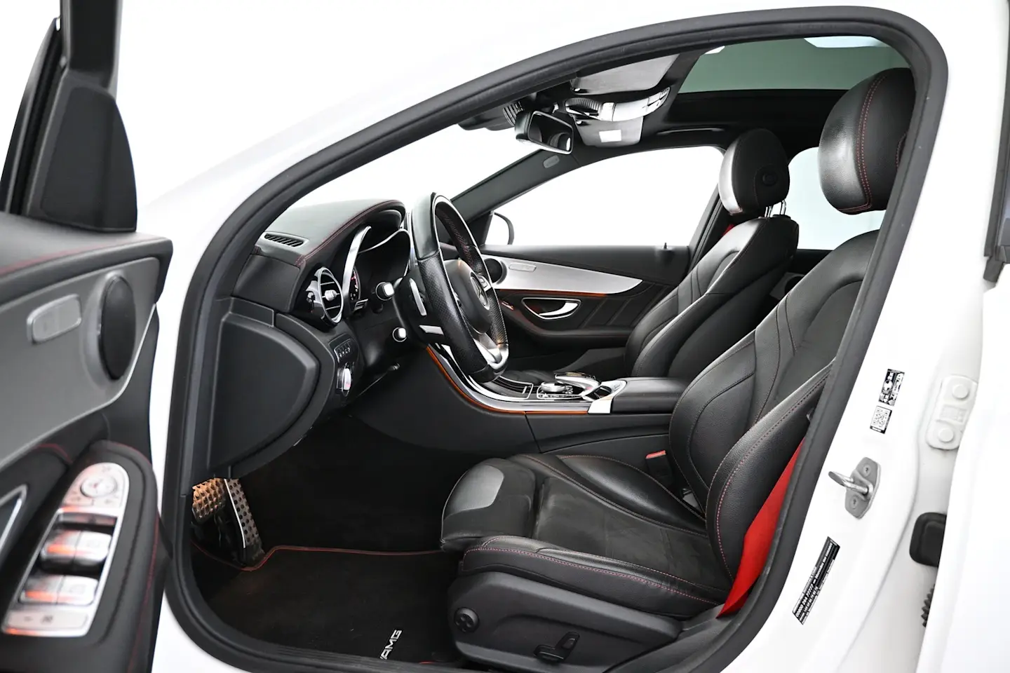 Car Image - 3jOIfTN3VSSTCUmnteBTSn