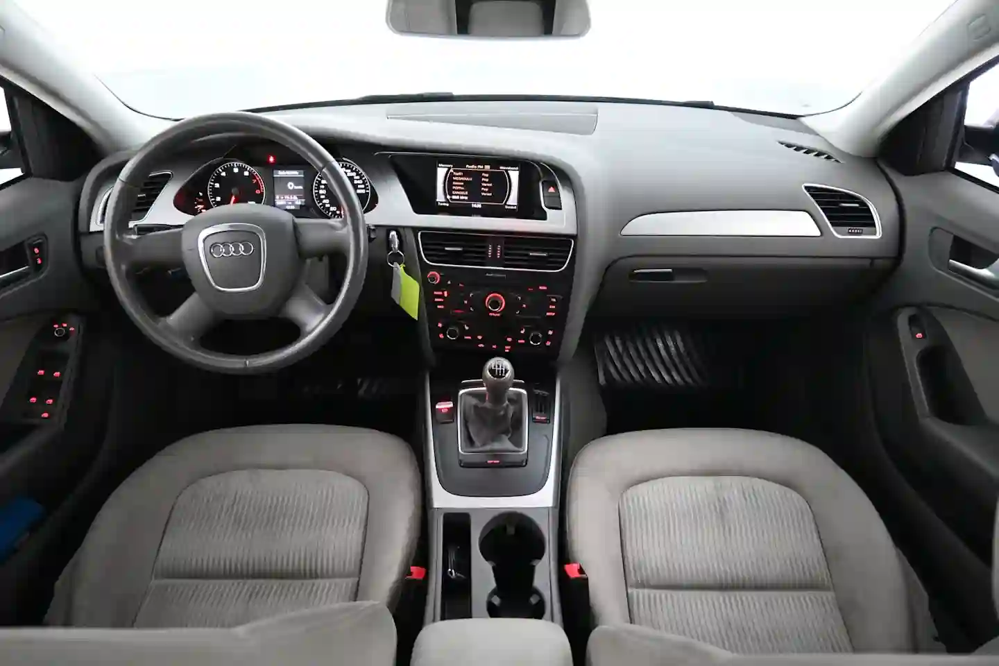 Car Image - 4BixllG5MFVnsfs7QM84bJ