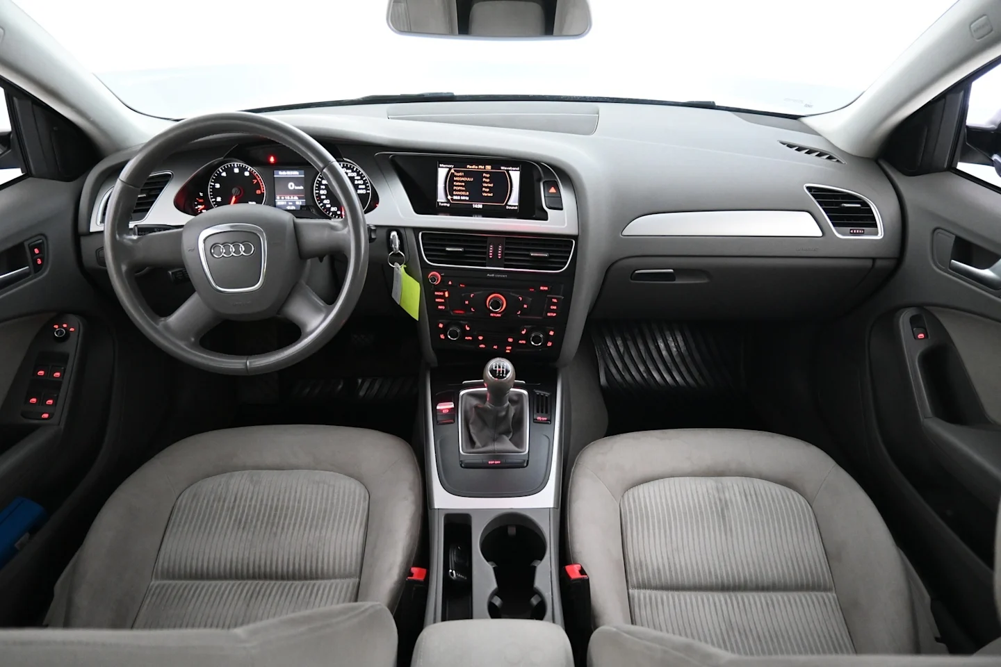 Car Image - 4BixllG5MFVnsfs7QM84bJ