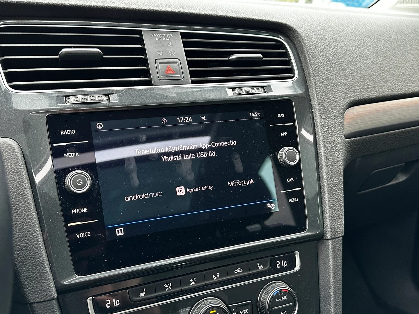 Car Image - 6ltaTK1aSu7mLiyZzm8v7l