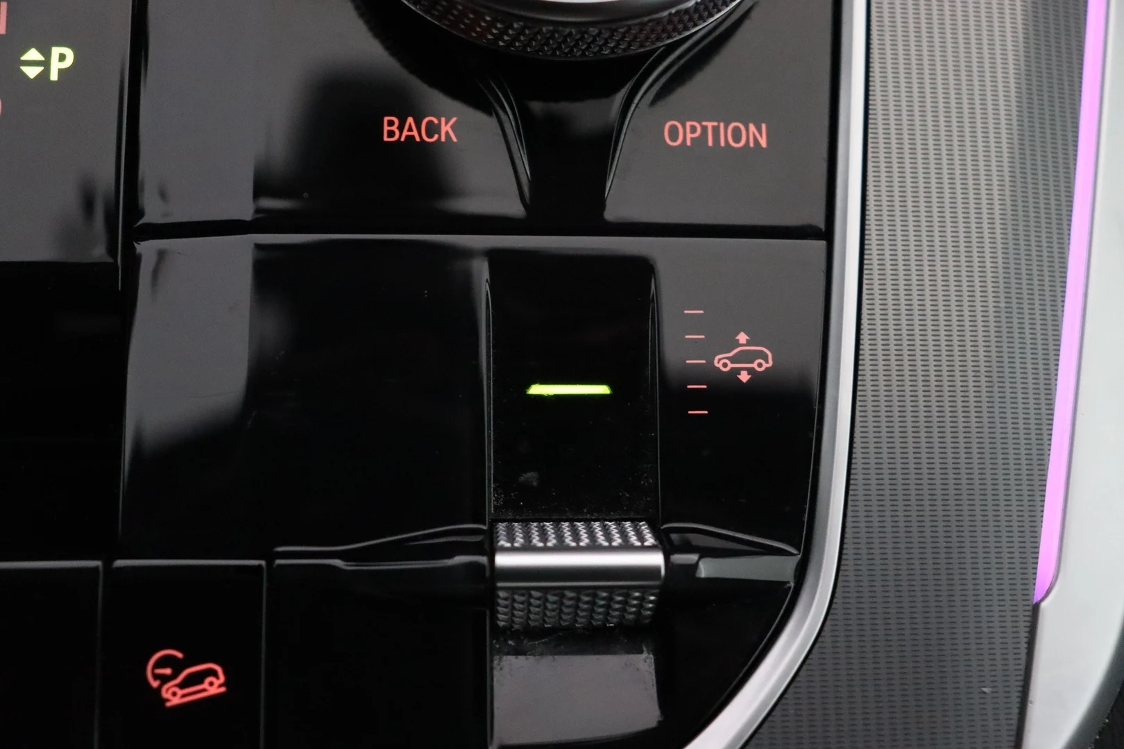Car Image - 5RmuDhzOOn7o1aI8GiIM8b