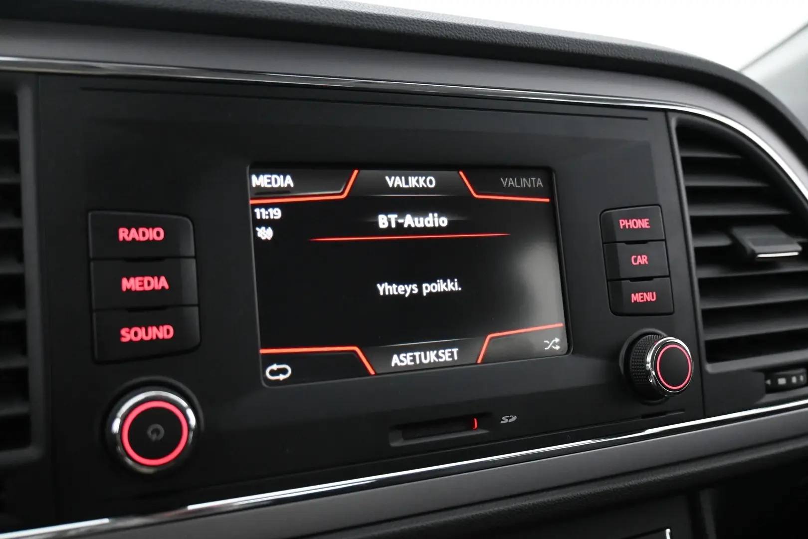 Car Image - 3LmXBJKVWY0RMYwIldJ1TZ