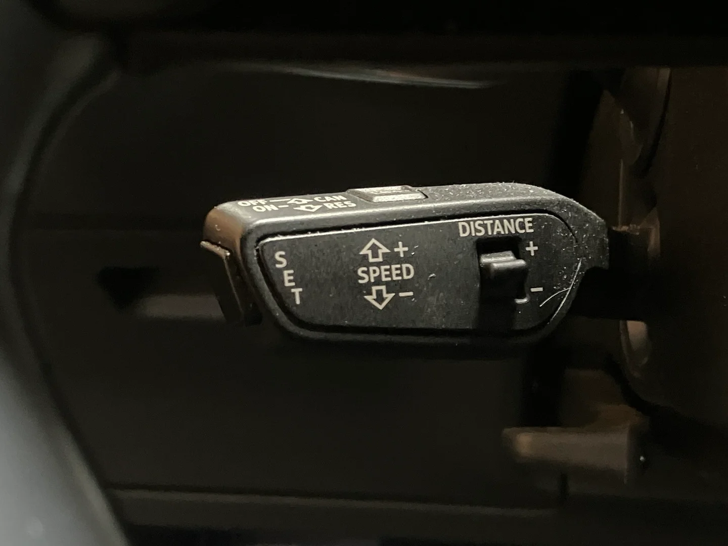 Car Image - 1Fd1T5uJMC3zTMcNtCQD6F