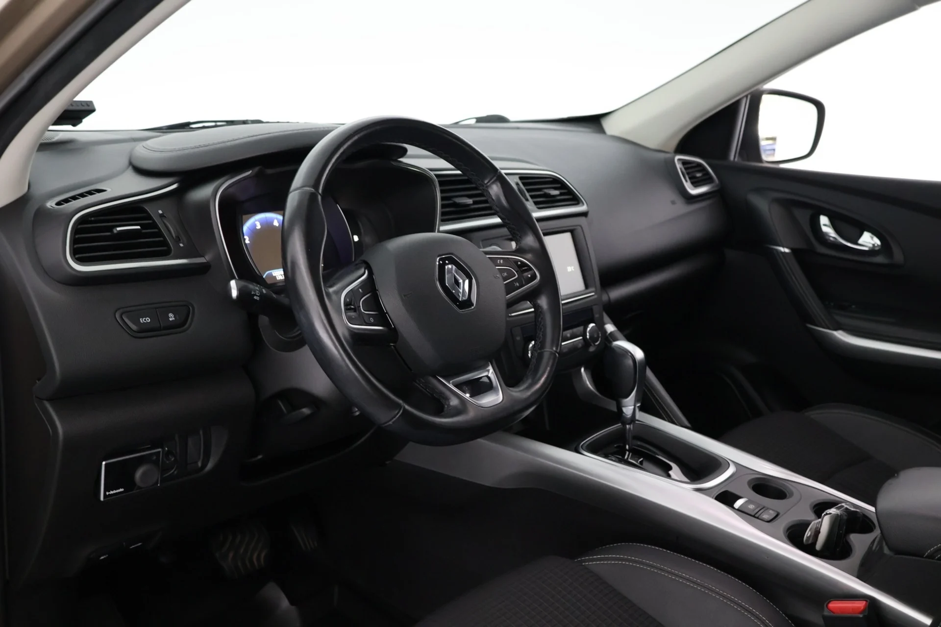 Car Image - 64a5Cgm1776RnAGv49gxWT