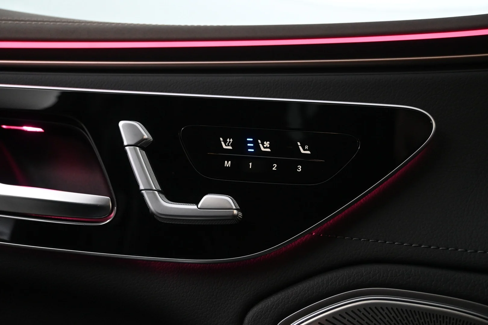 Car Image - 41fX69PnIBDnyxqguorjty