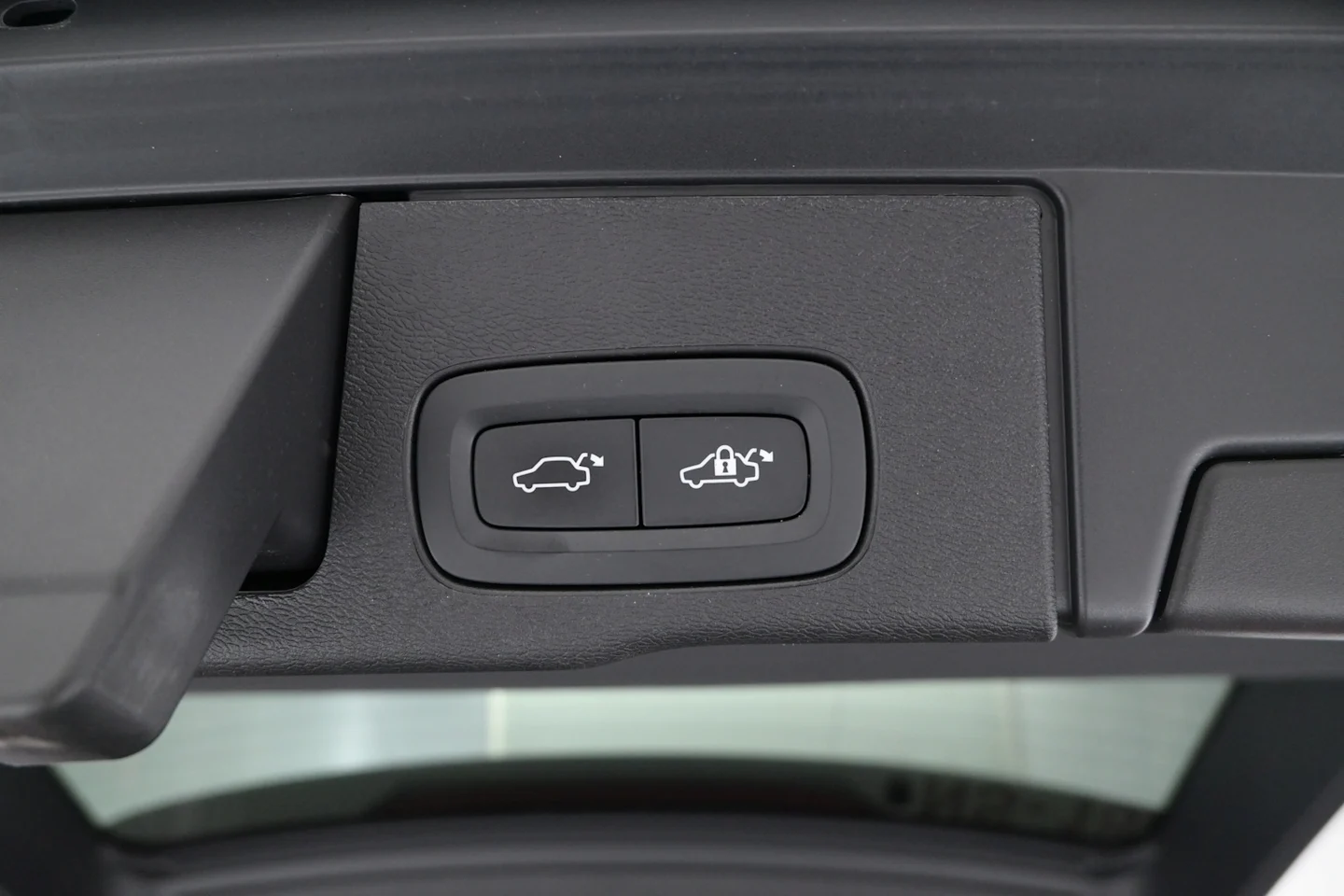 Car Image - 20P0X5j1Zr6QI8VzAyKrYl