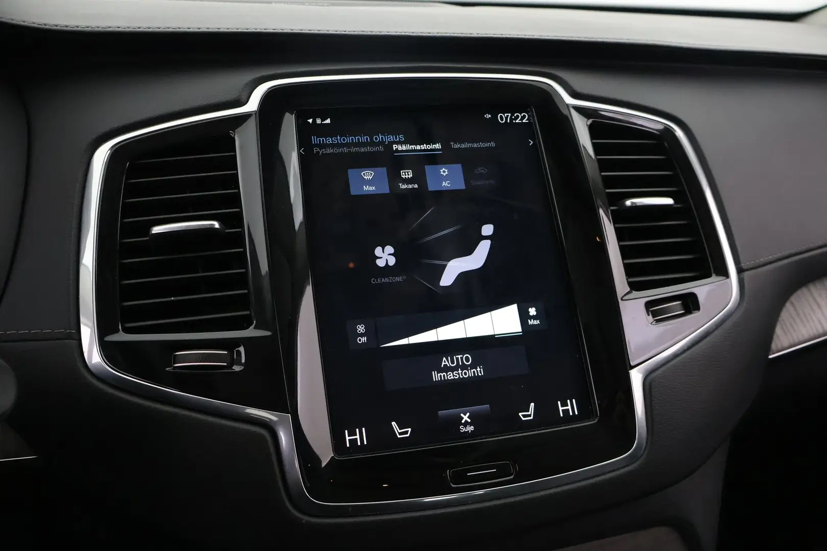 Car Image - 1J3sEf9jaHbTrlRXdY0X1P