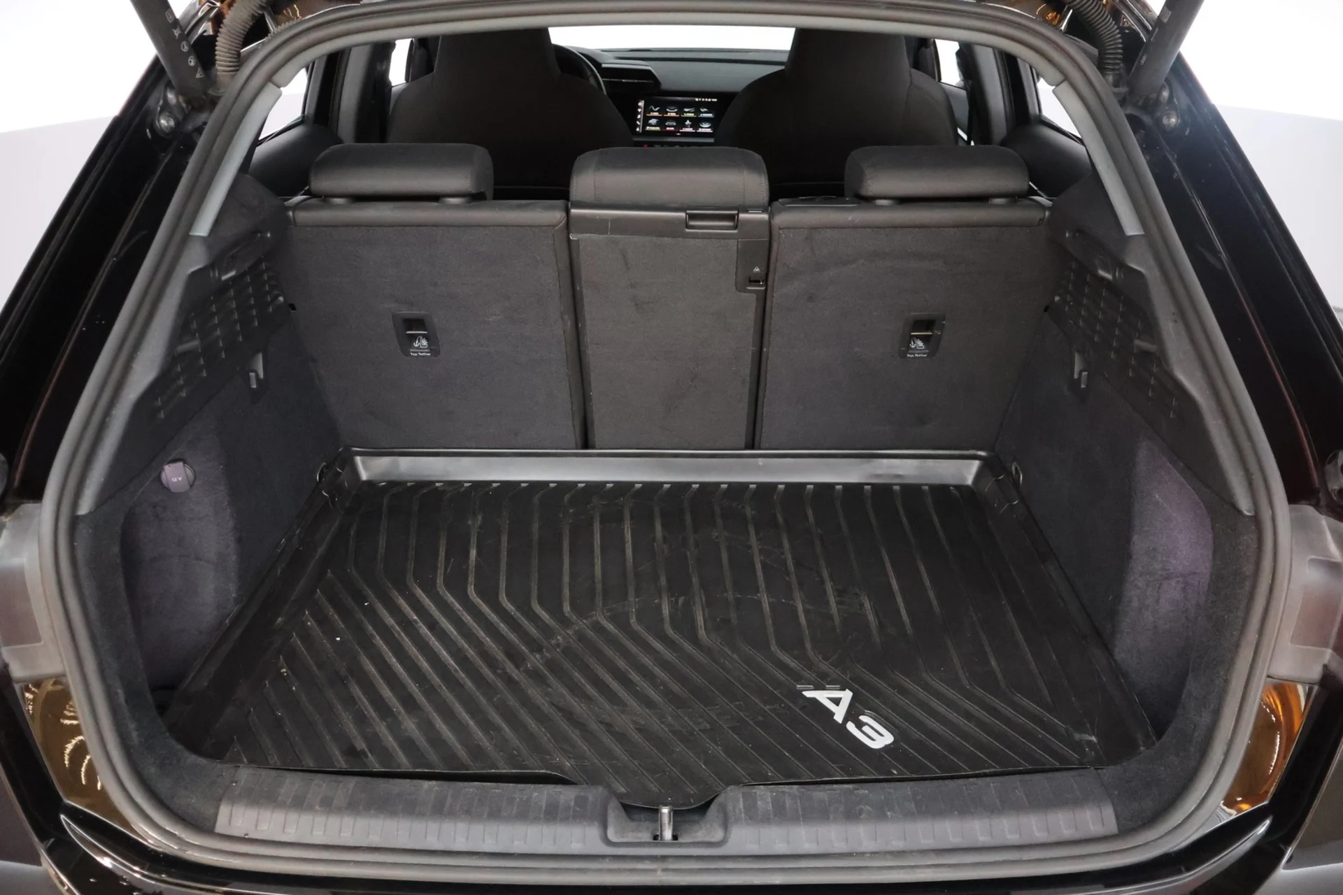 Car Image - 53HUm62MoZJMN4by0MKPR4