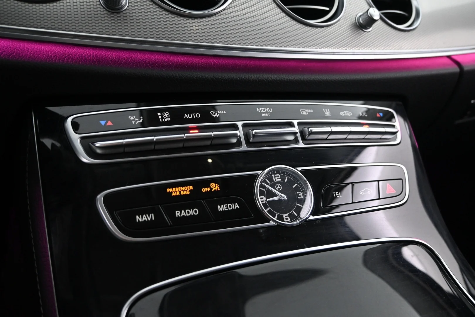 Car Image - 4UG0Z5jGIsw90TGmykt9zb