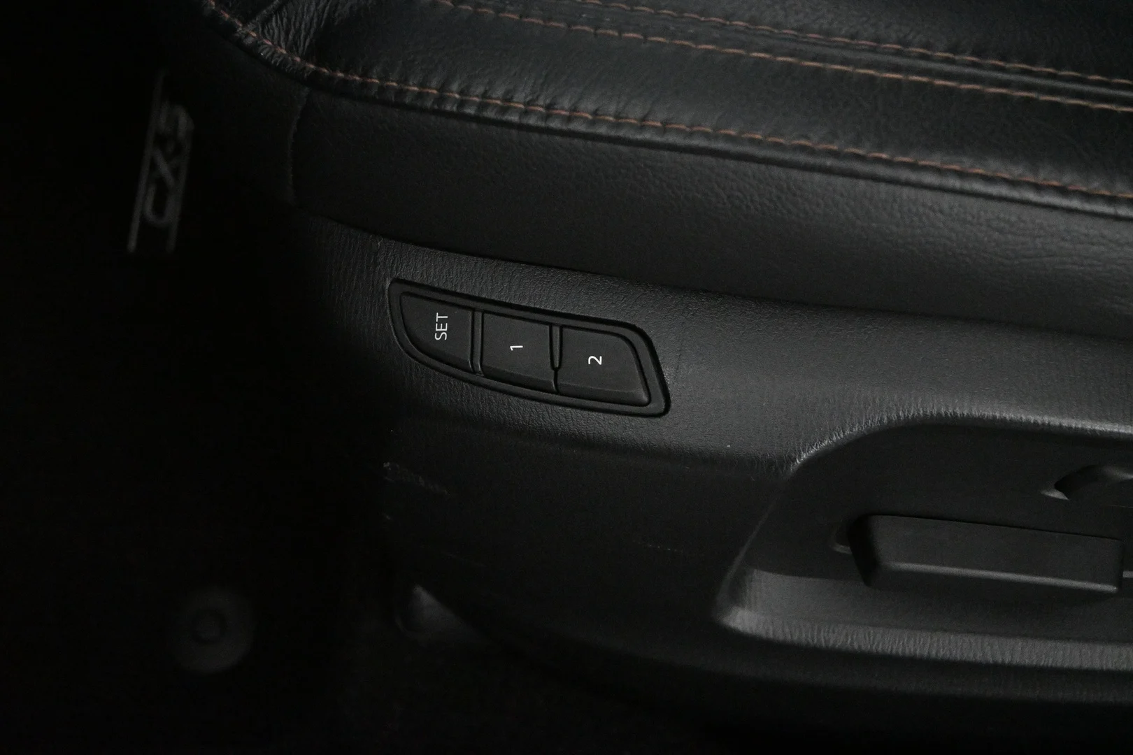 Car Image - 4jL5inM9bcaRArSigVVWUR