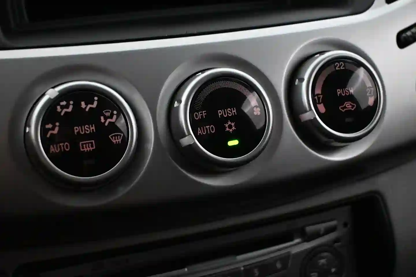 Car Image - 2QUgioo2rIXSYieM1yvbRh