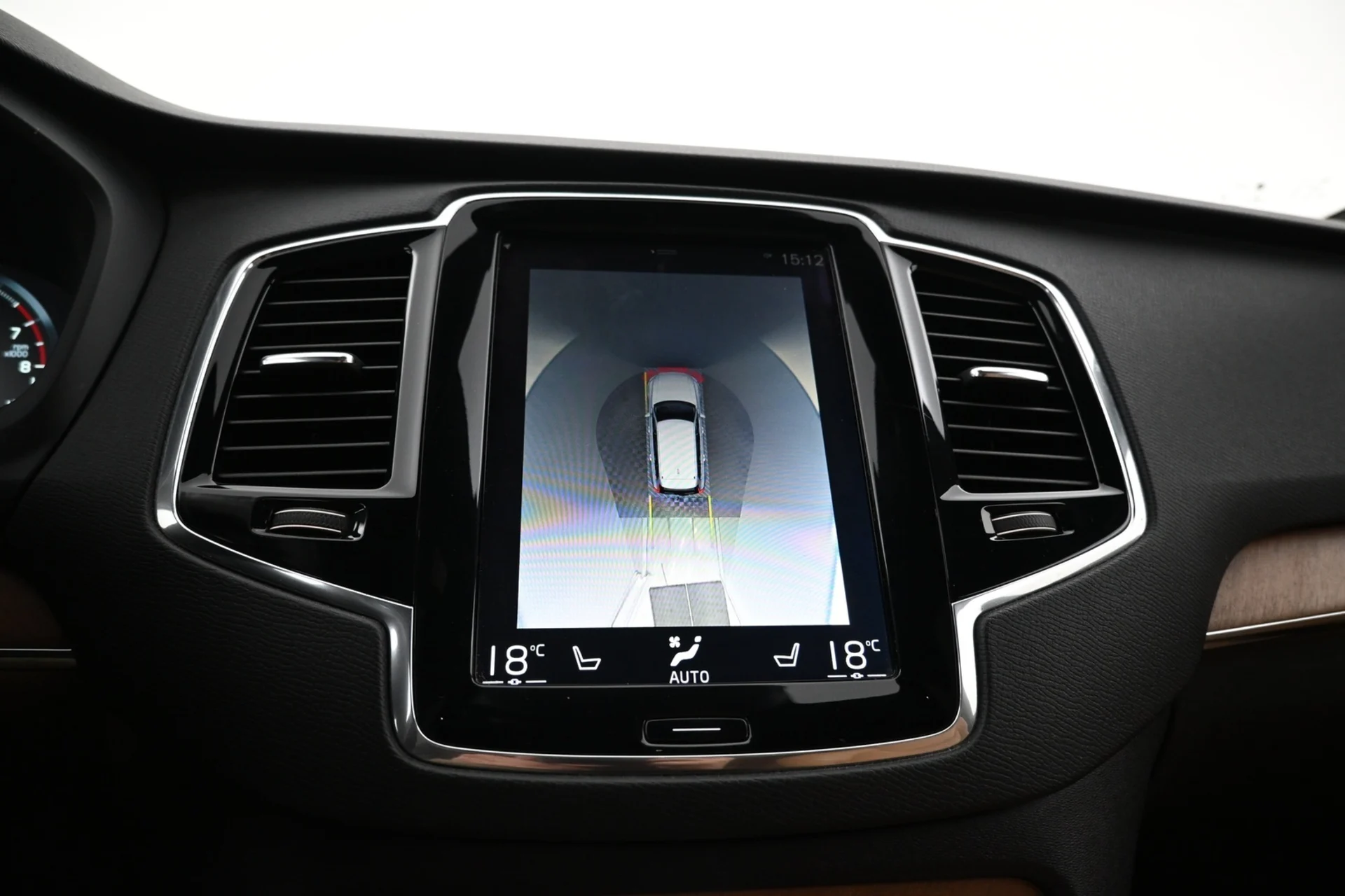 Car Image - fDYUg2HQsIU5WUibogc7n