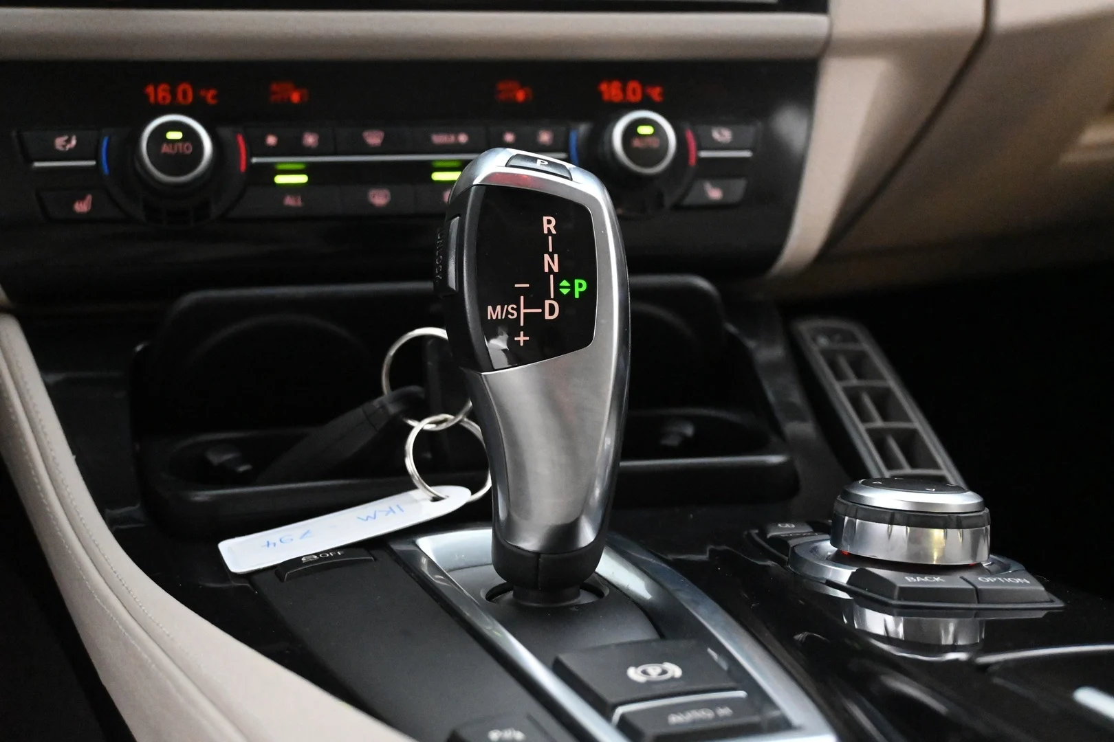 Car Image - uSJdN3hQxksJyTxFyt2OE