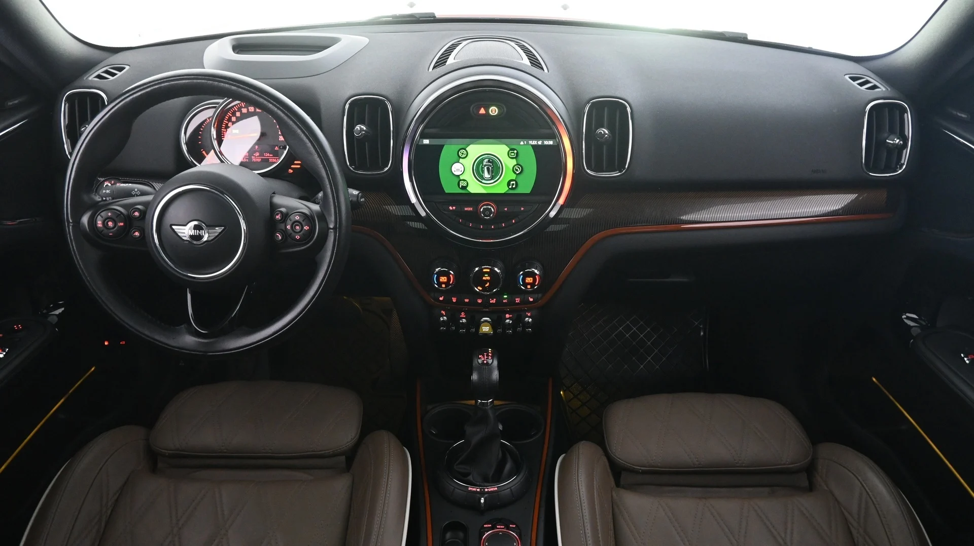 Car Image - 6QMWjWuo4ZqsJV5SzgEY9G
