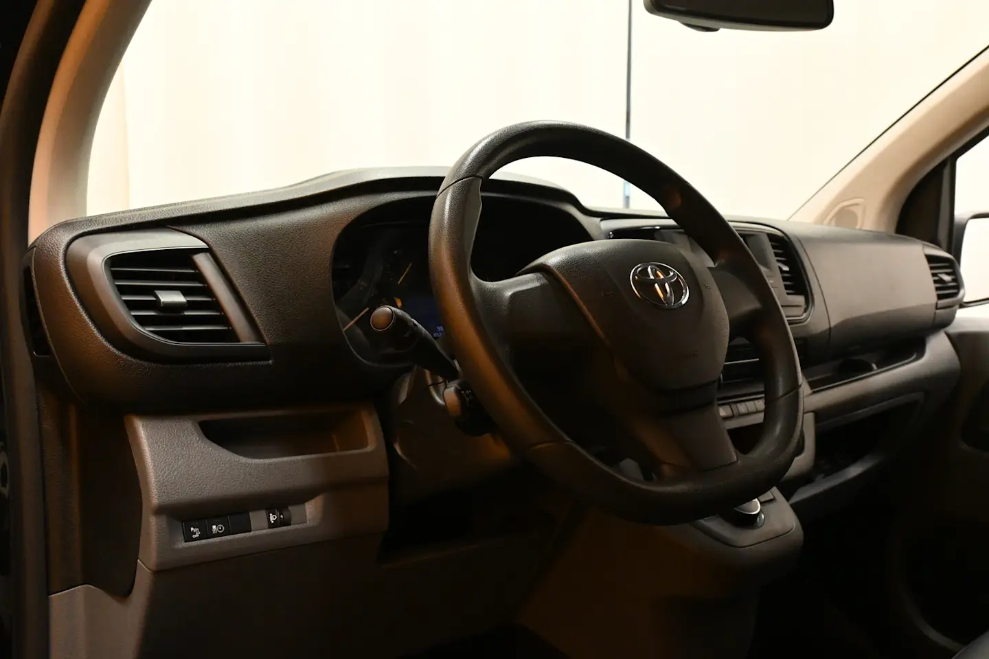Car Image - 7gB9fT9TAGV58cxuZQN0s9