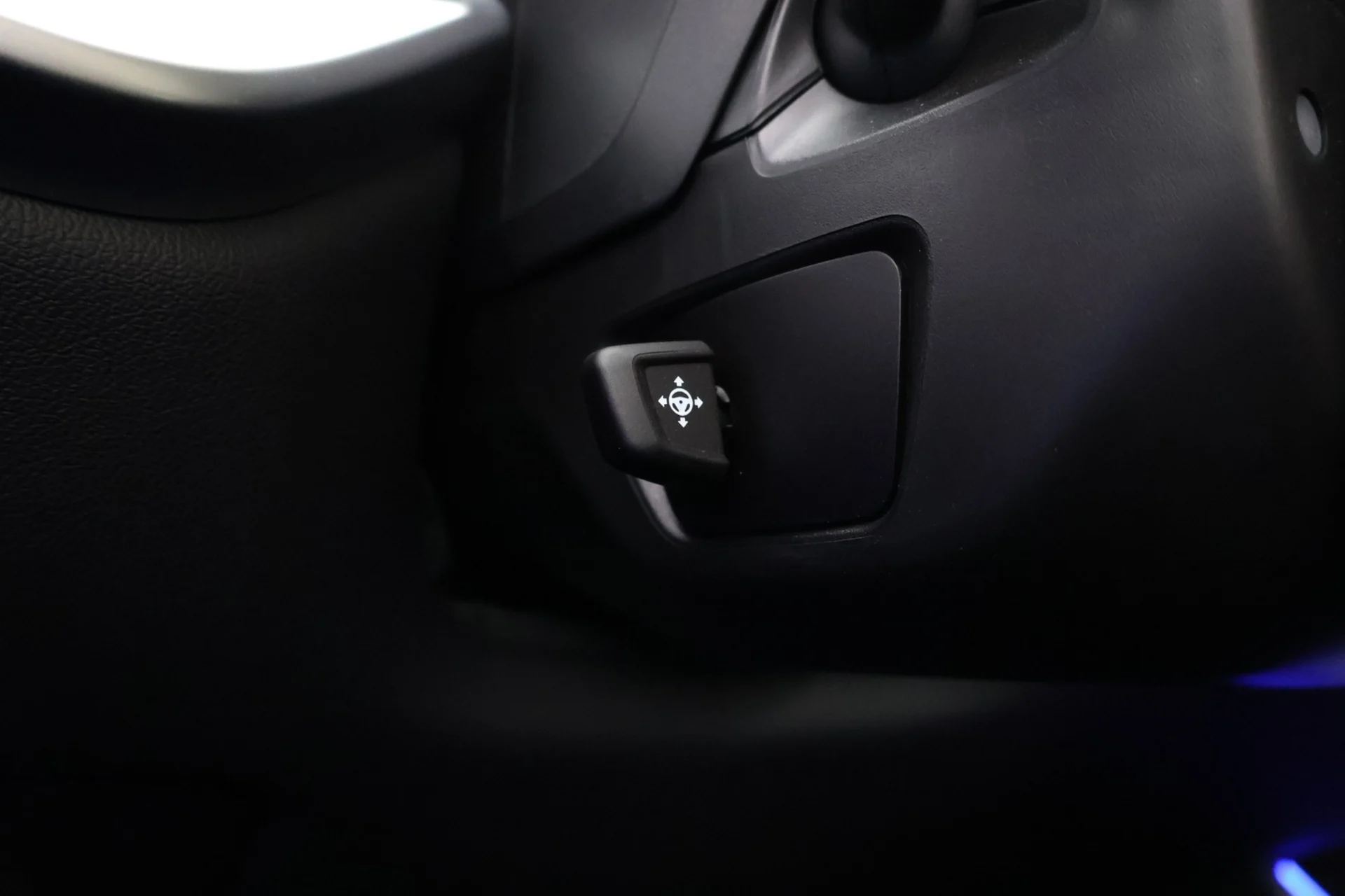 Car Image - 6x5N7sm4fYYlNSYci49FNc