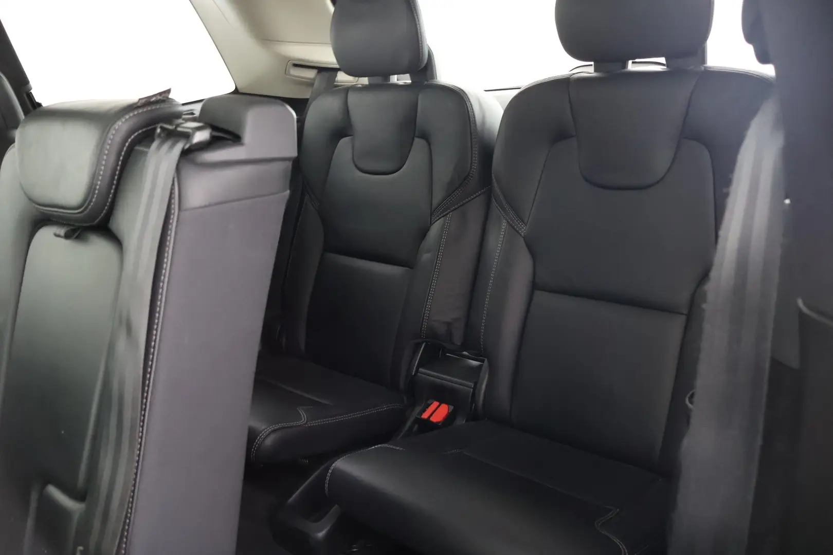 Car Image - 1J3sEf9jaHbTrlRXdY0X1P