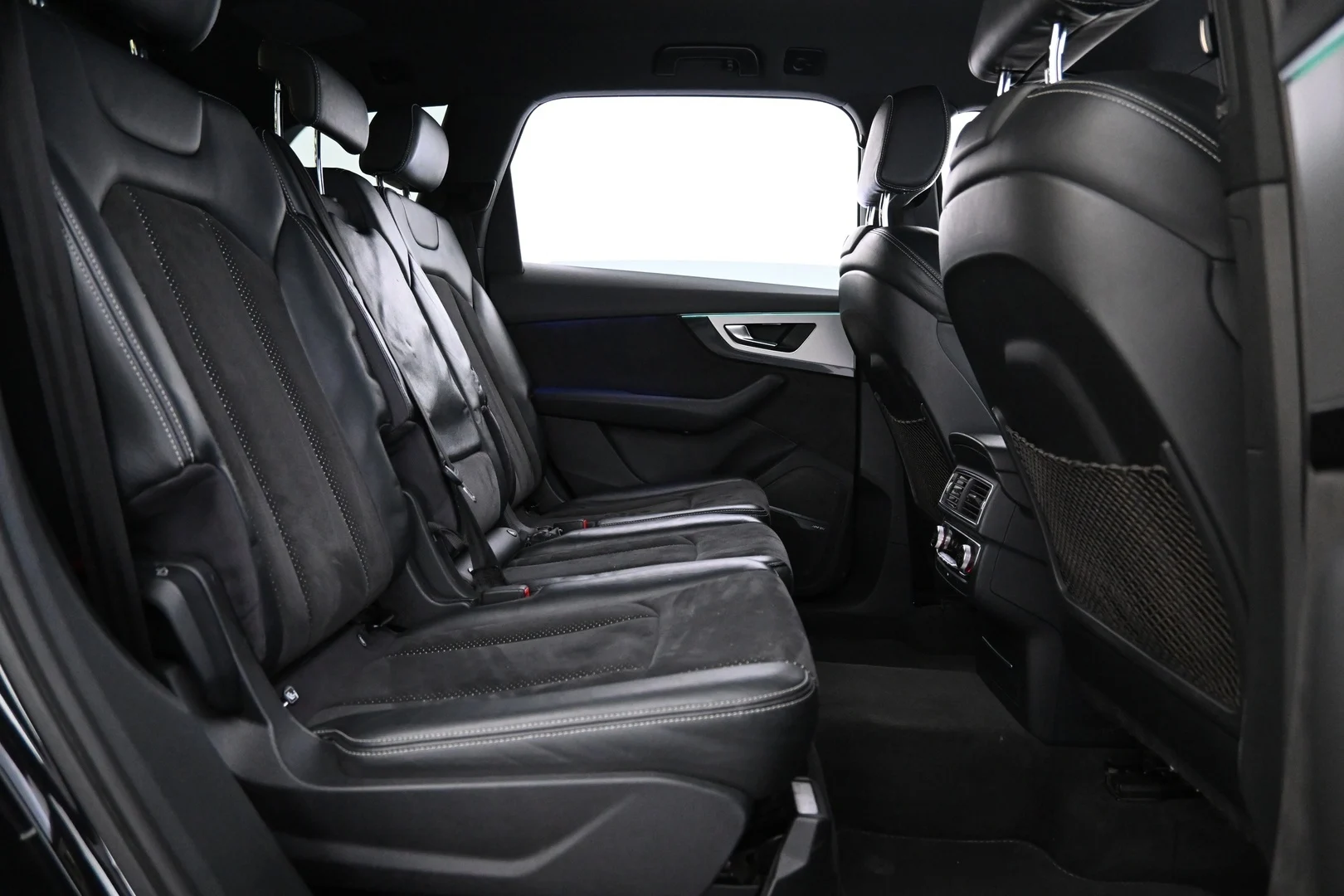 Car Image - 17C9hqXllpVqIahJyGfj6f